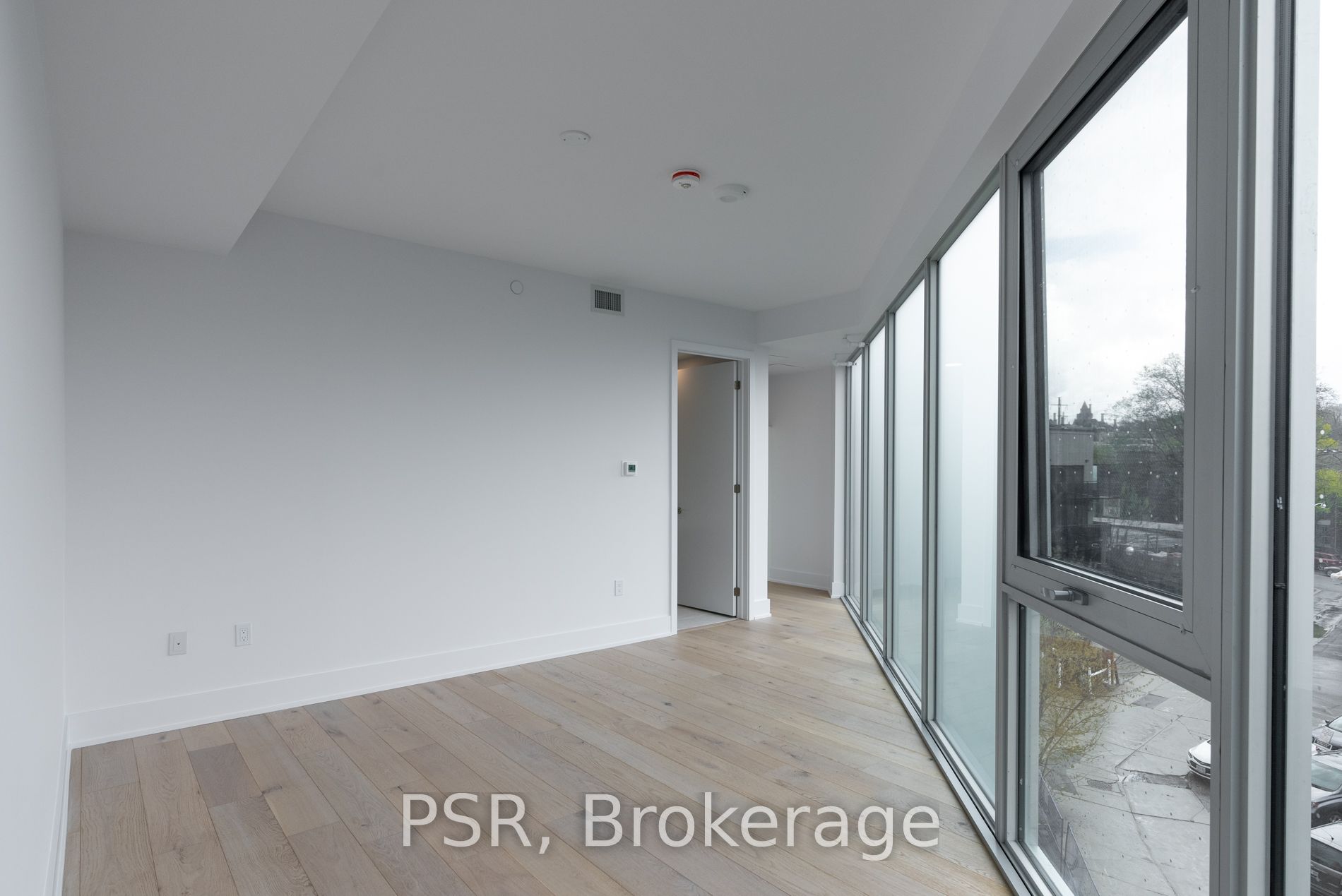 346 Davenport Road, #304