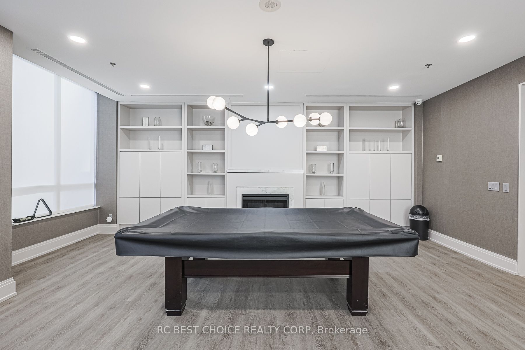 1103 Leslie Street, #504