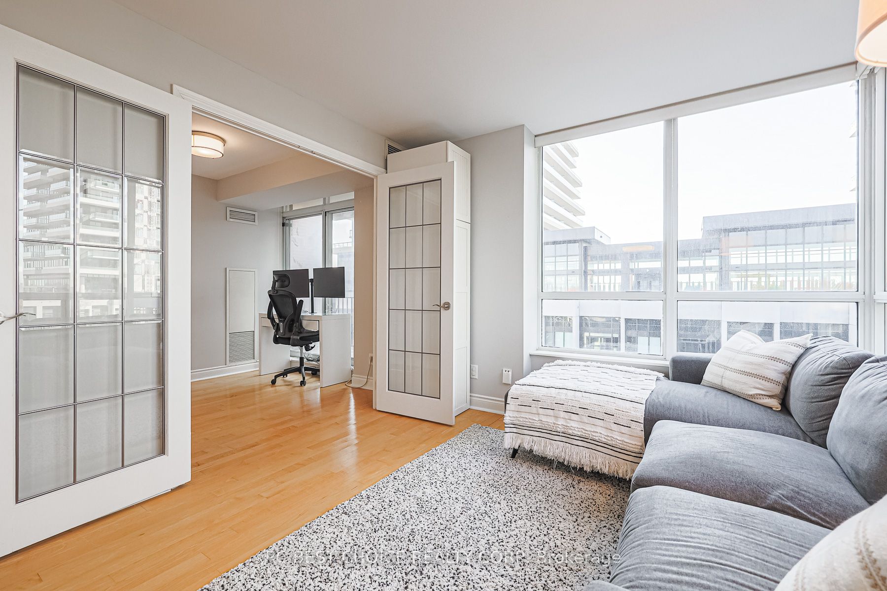 1103 Leslie Street, #504
