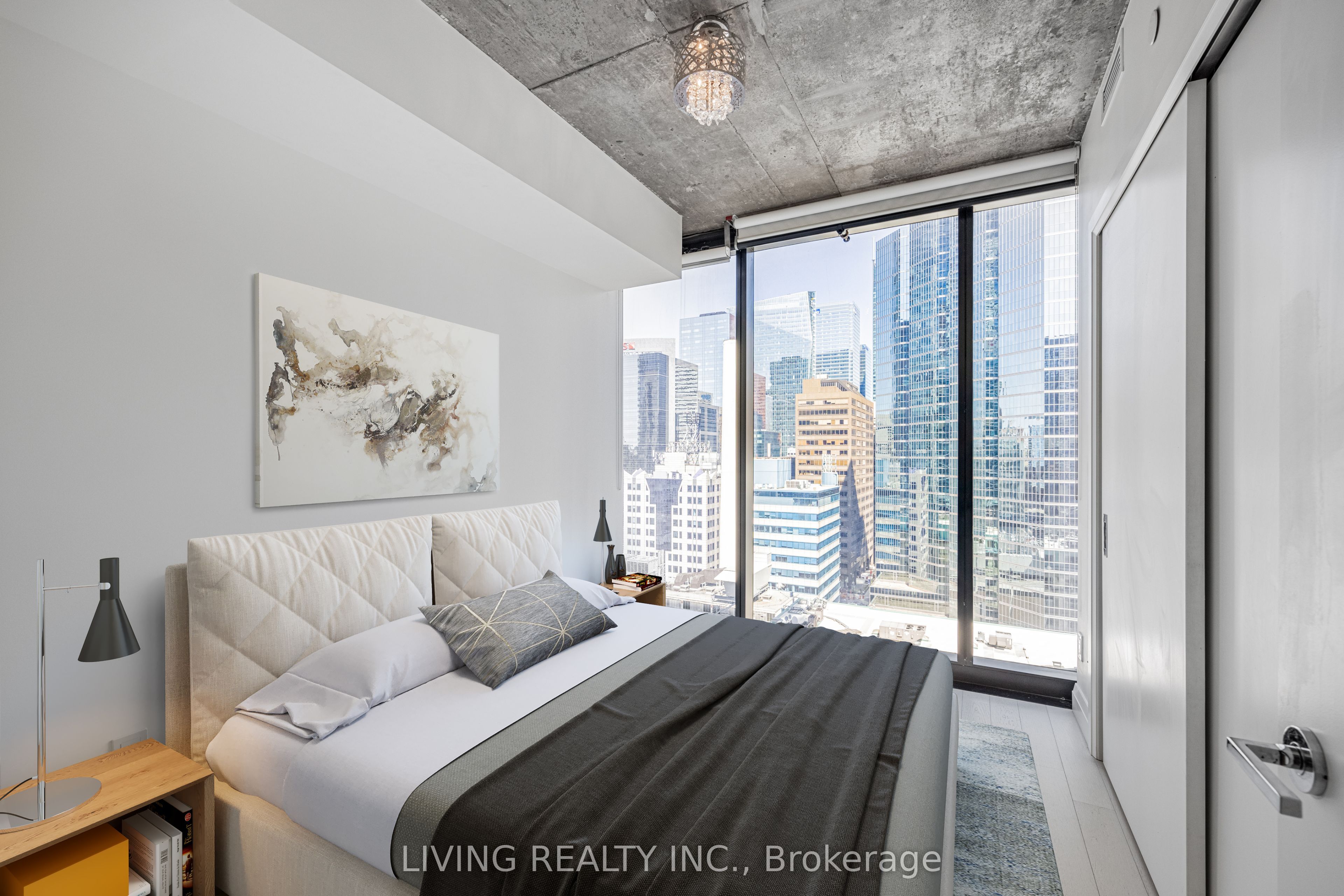 224 King Street W #1504