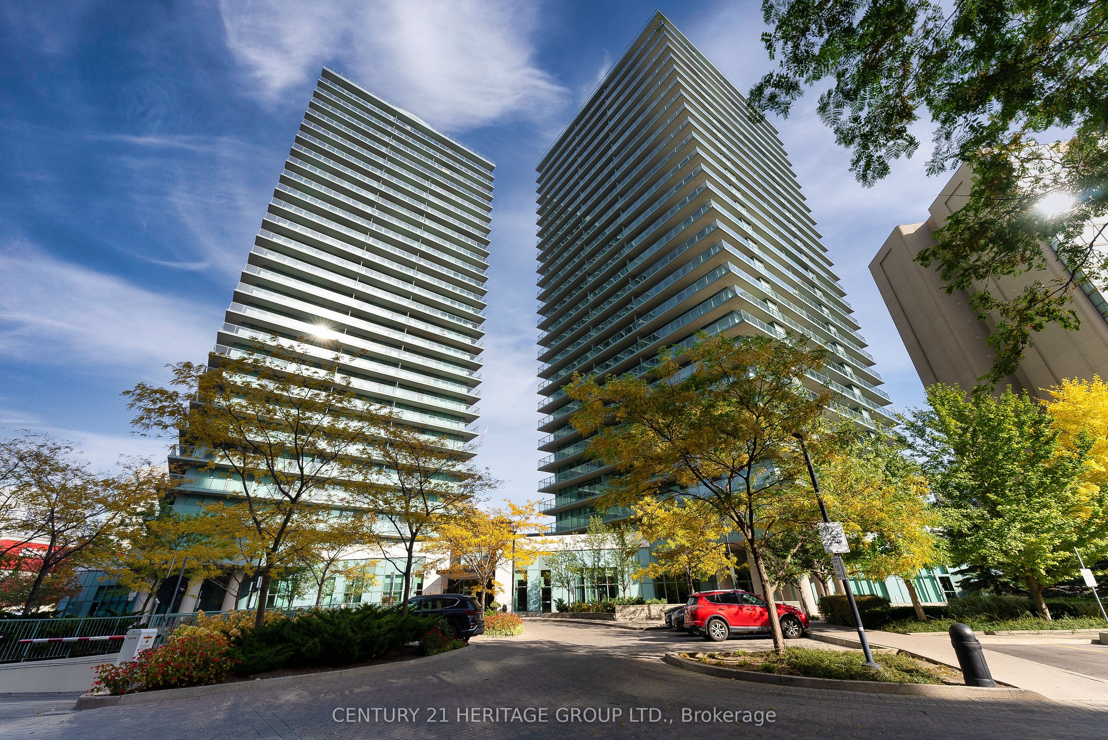5500 Yonge Street, #710