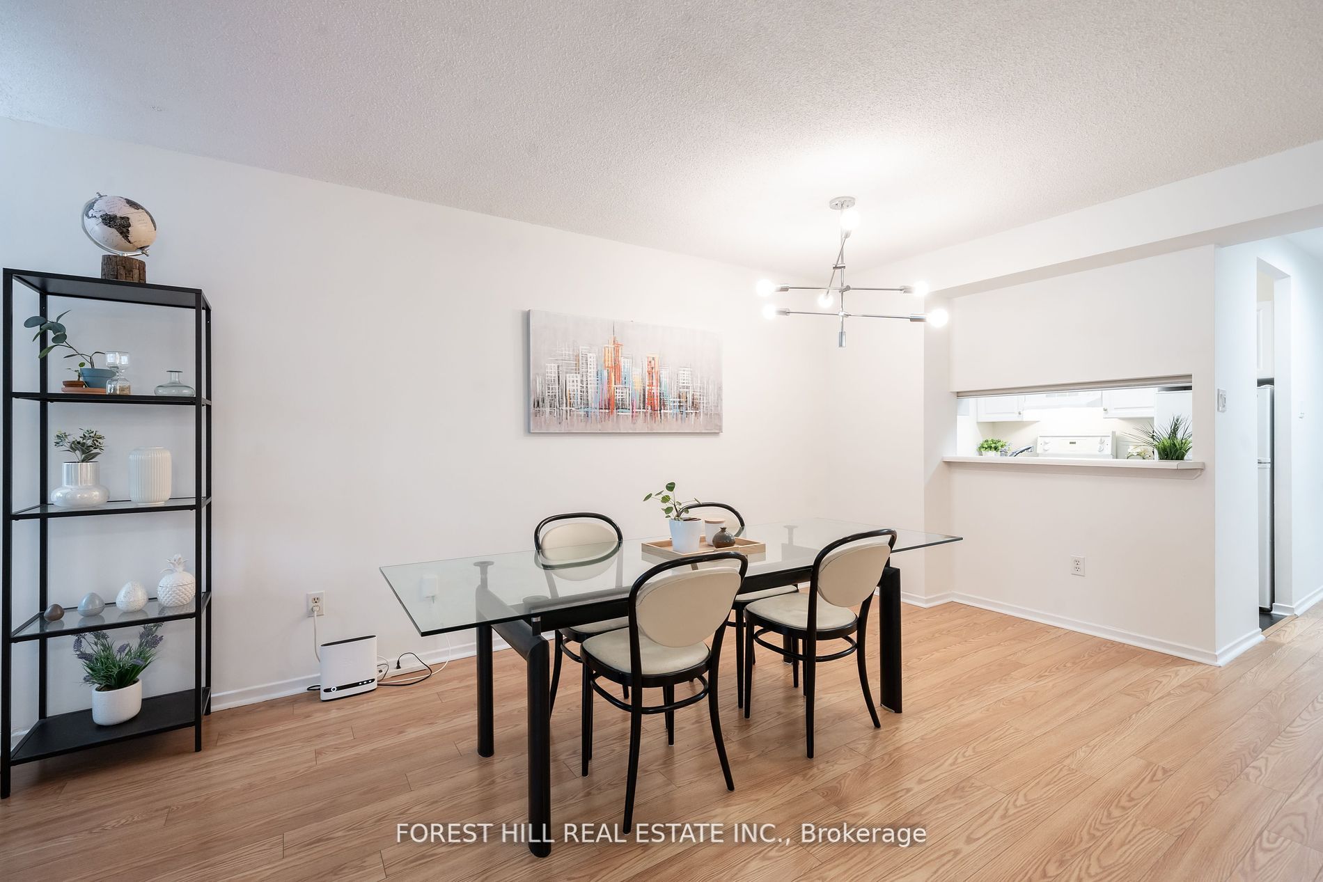 1055 Bay Street, #201