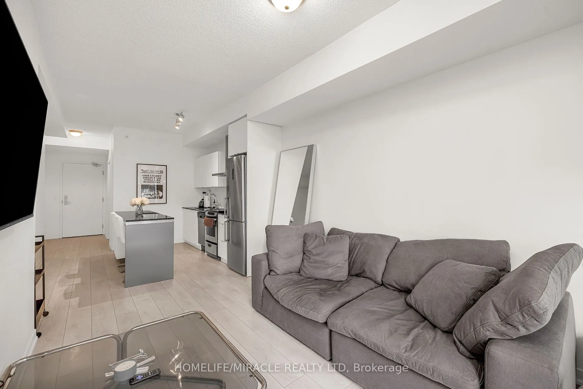 51 East Liberty Street, #1108