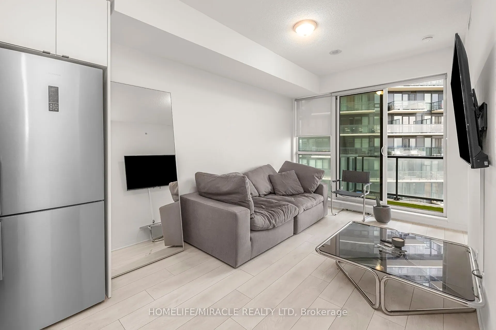 51 East Liberty Street, #1108