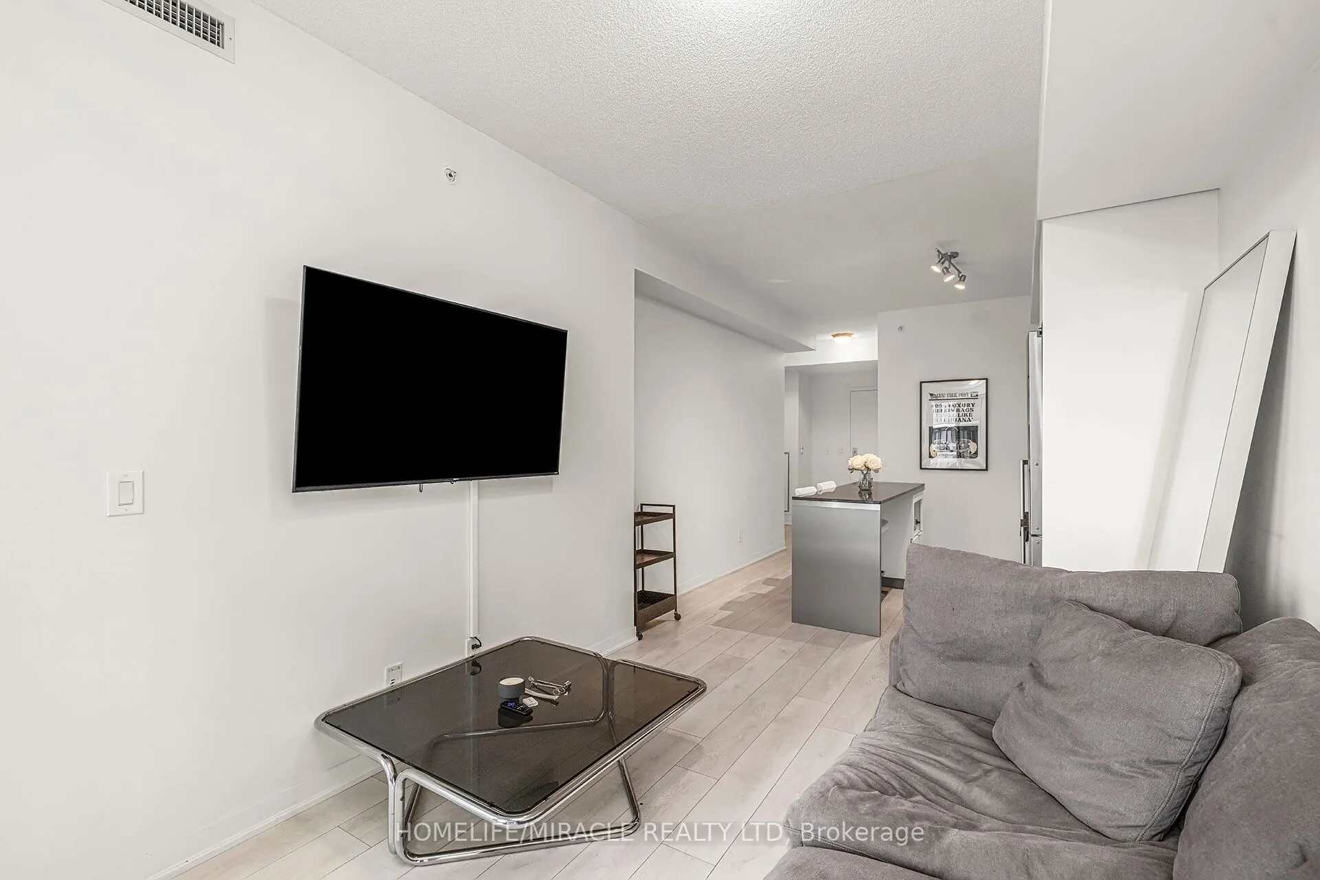 51 East Liberty Street, #1108