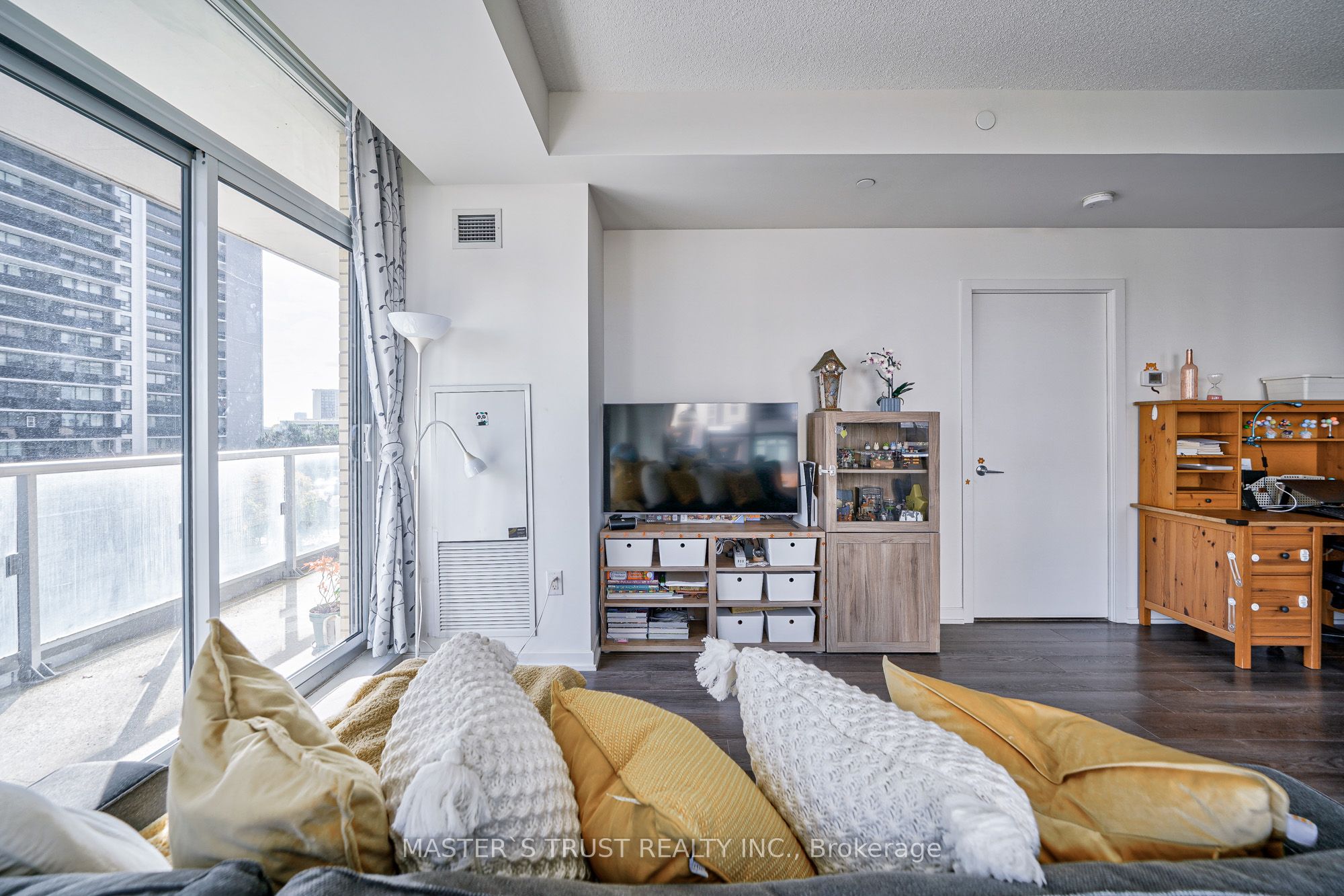 62 Forest Manor Road #307