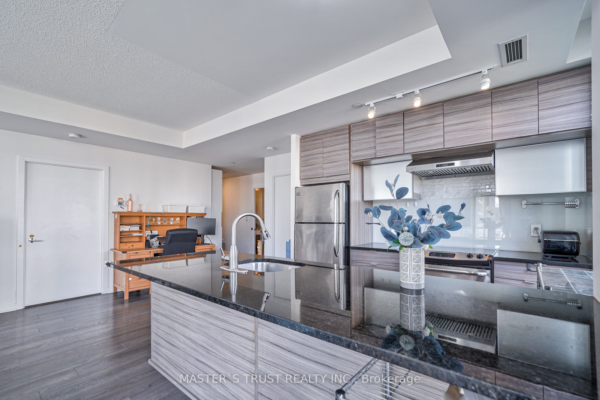 62 Forest Manor Road #307