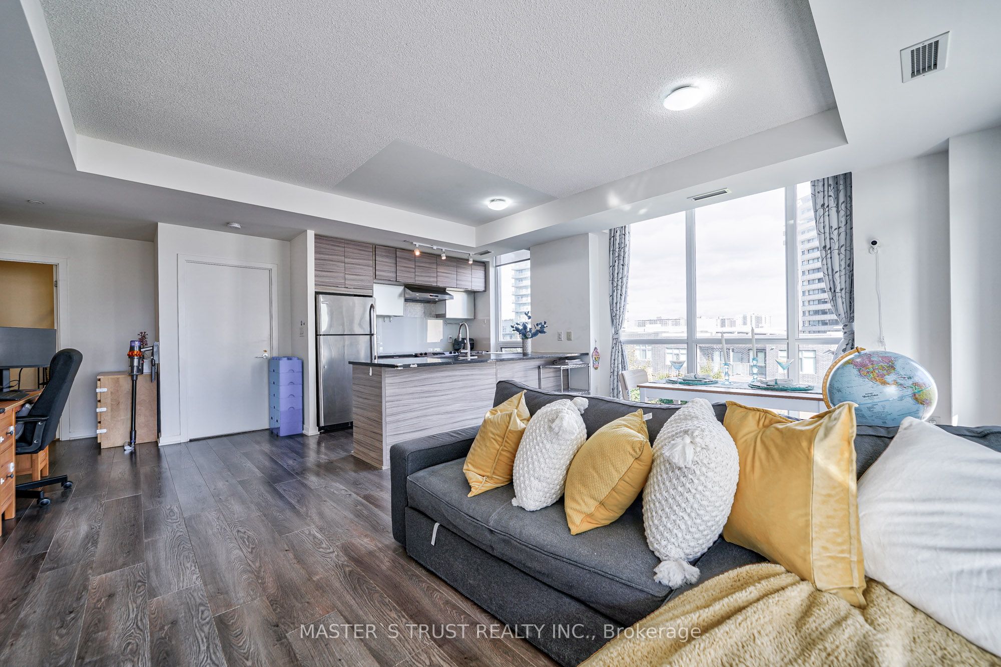 62 Forest Manor Road #307