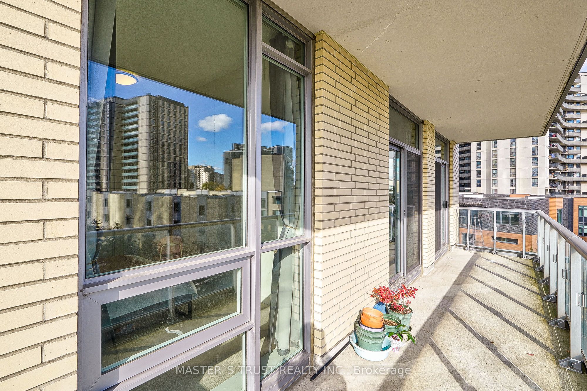 62 Forest Manor Road #307