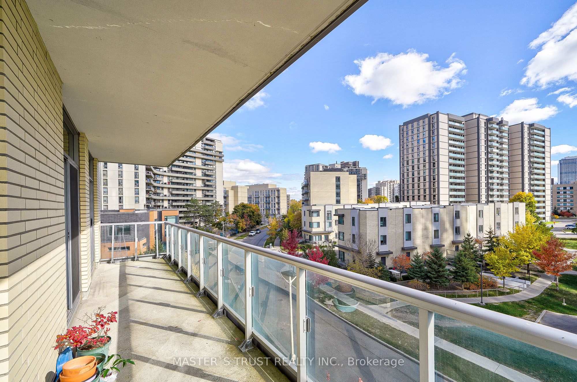 62 Forest Manor Road #307