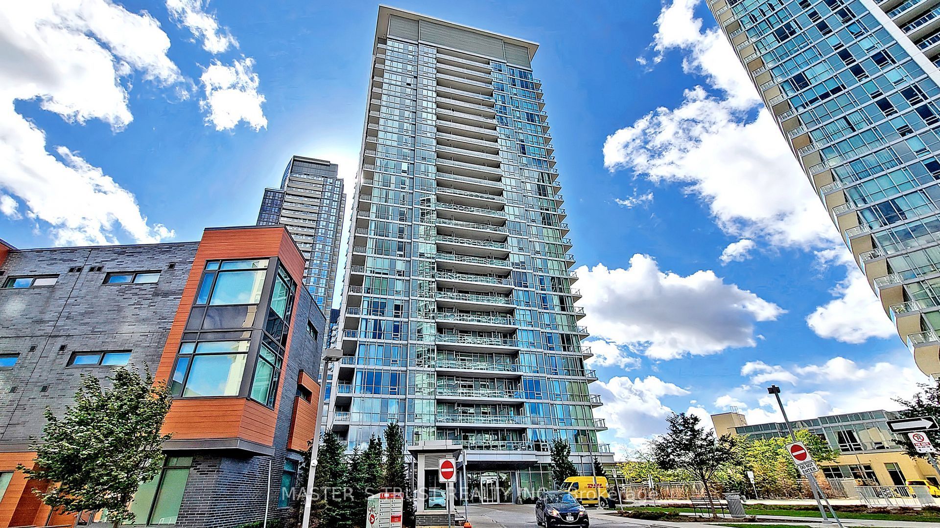 62 Forest Manor Road #307