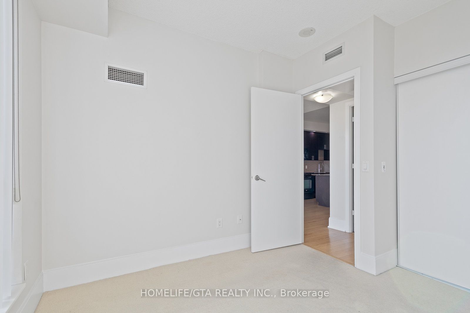 181 Wynford Drive #403