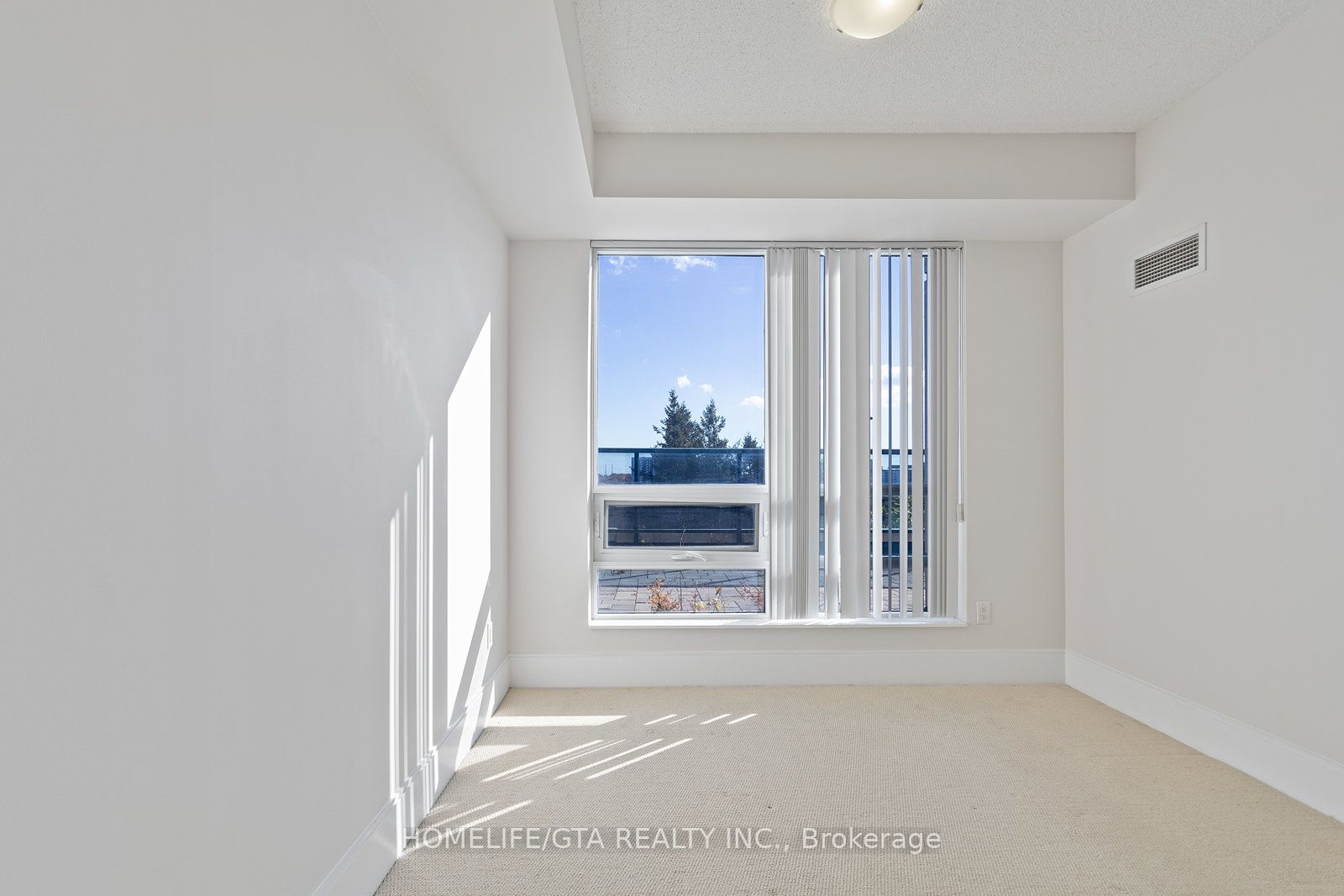 181 Wynford Drive #403