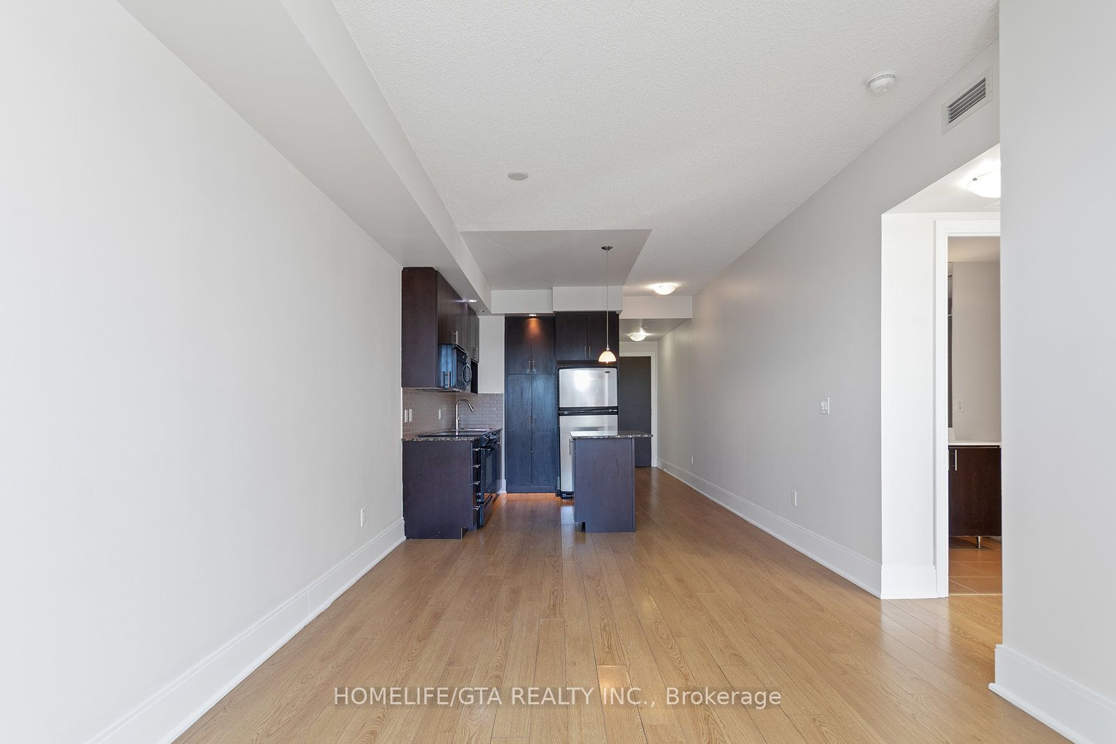 181 Wynford Drive #403
