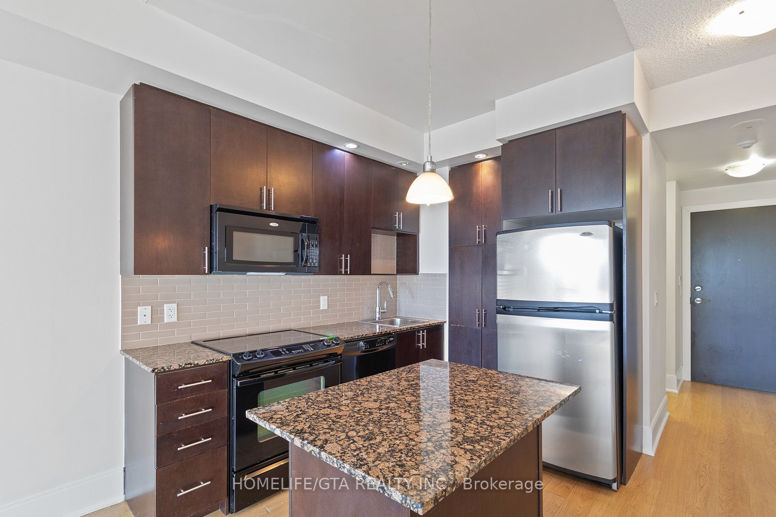 181 Wynford Drive #403