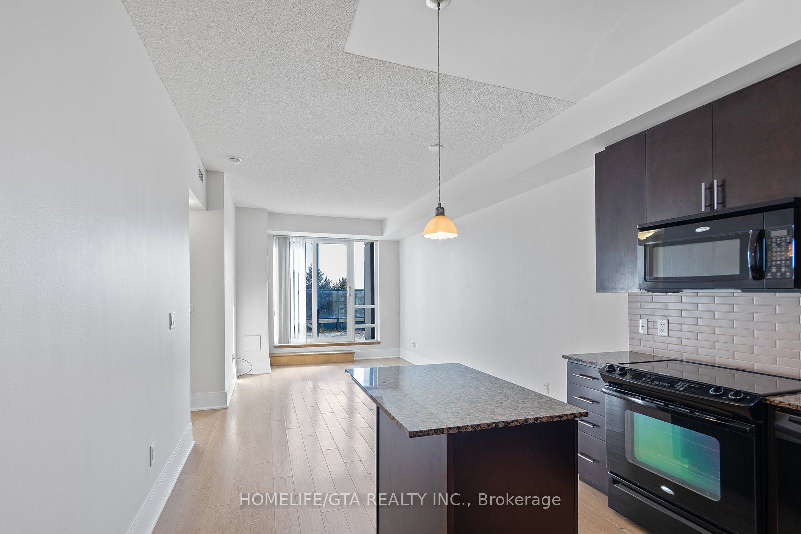 181 Wynford Drive #403