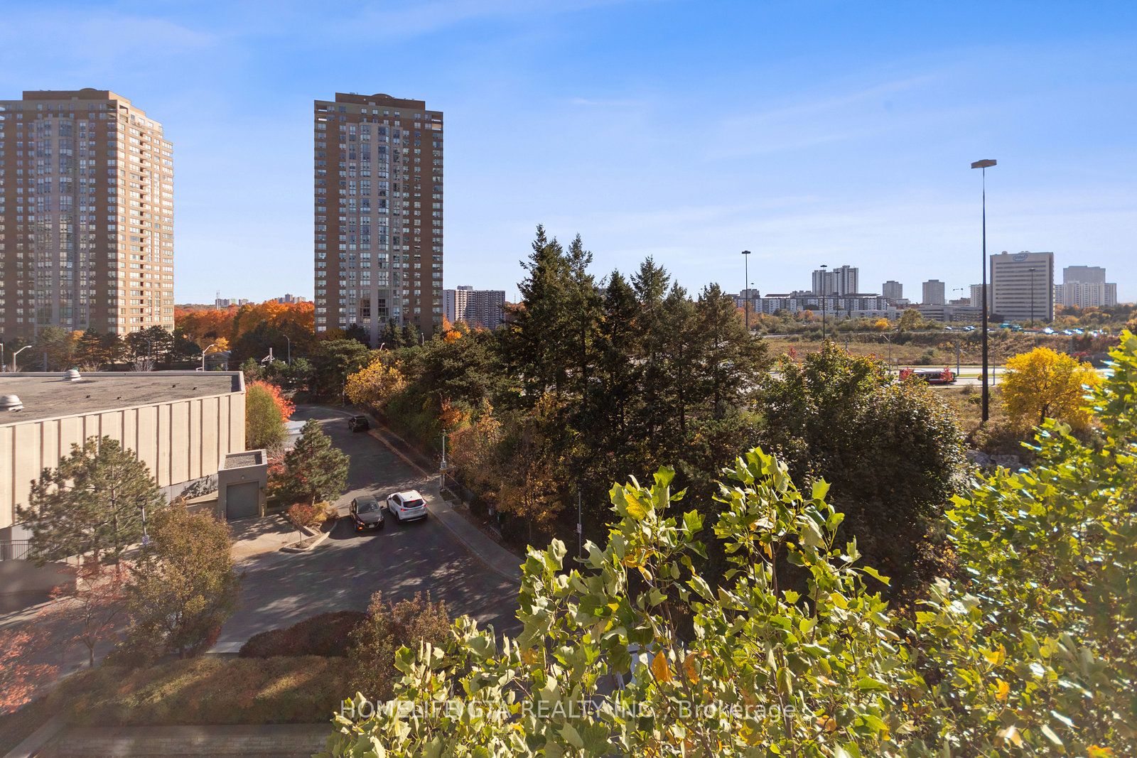181 Wynford Drive #403