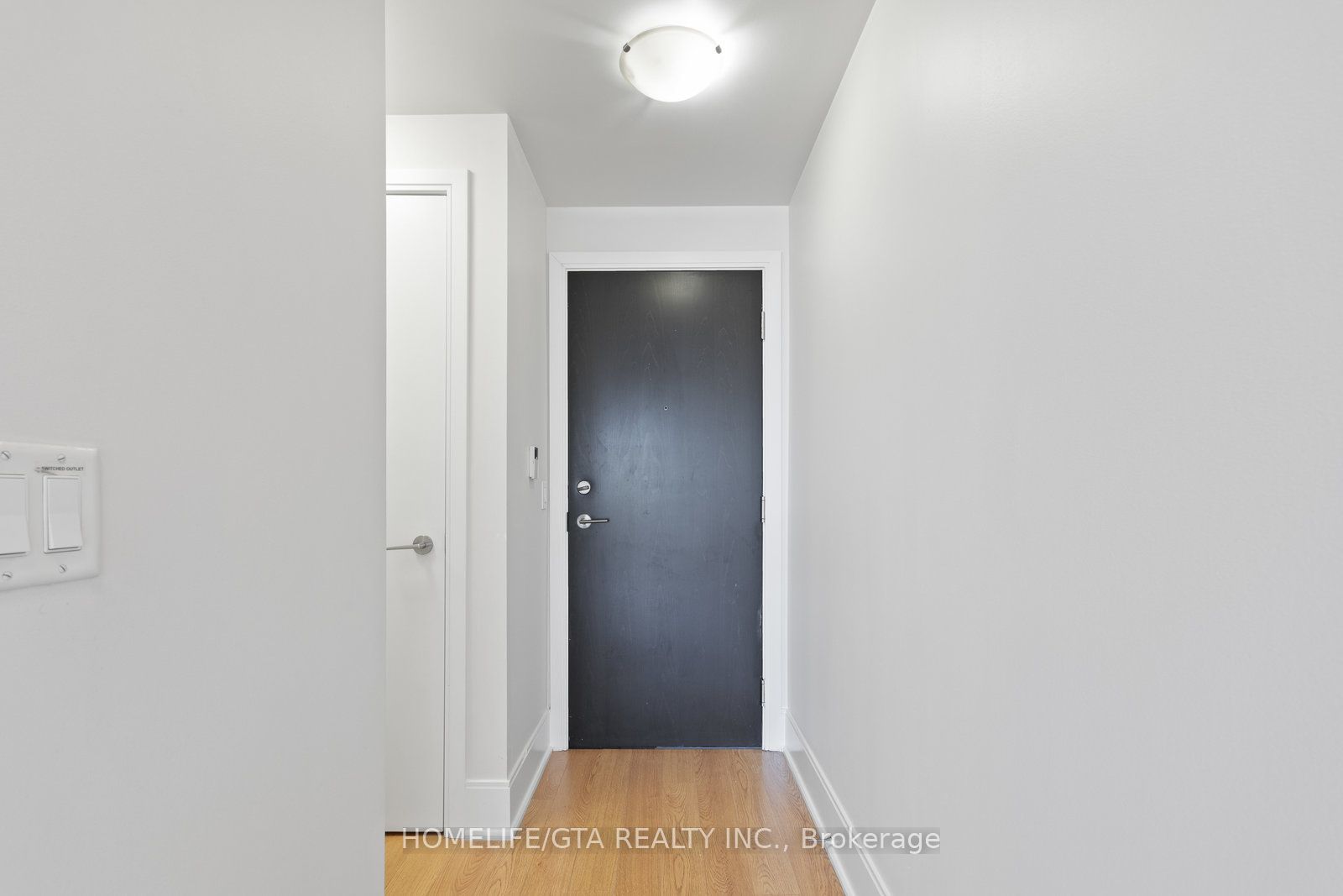 181 Wynford Drive #403