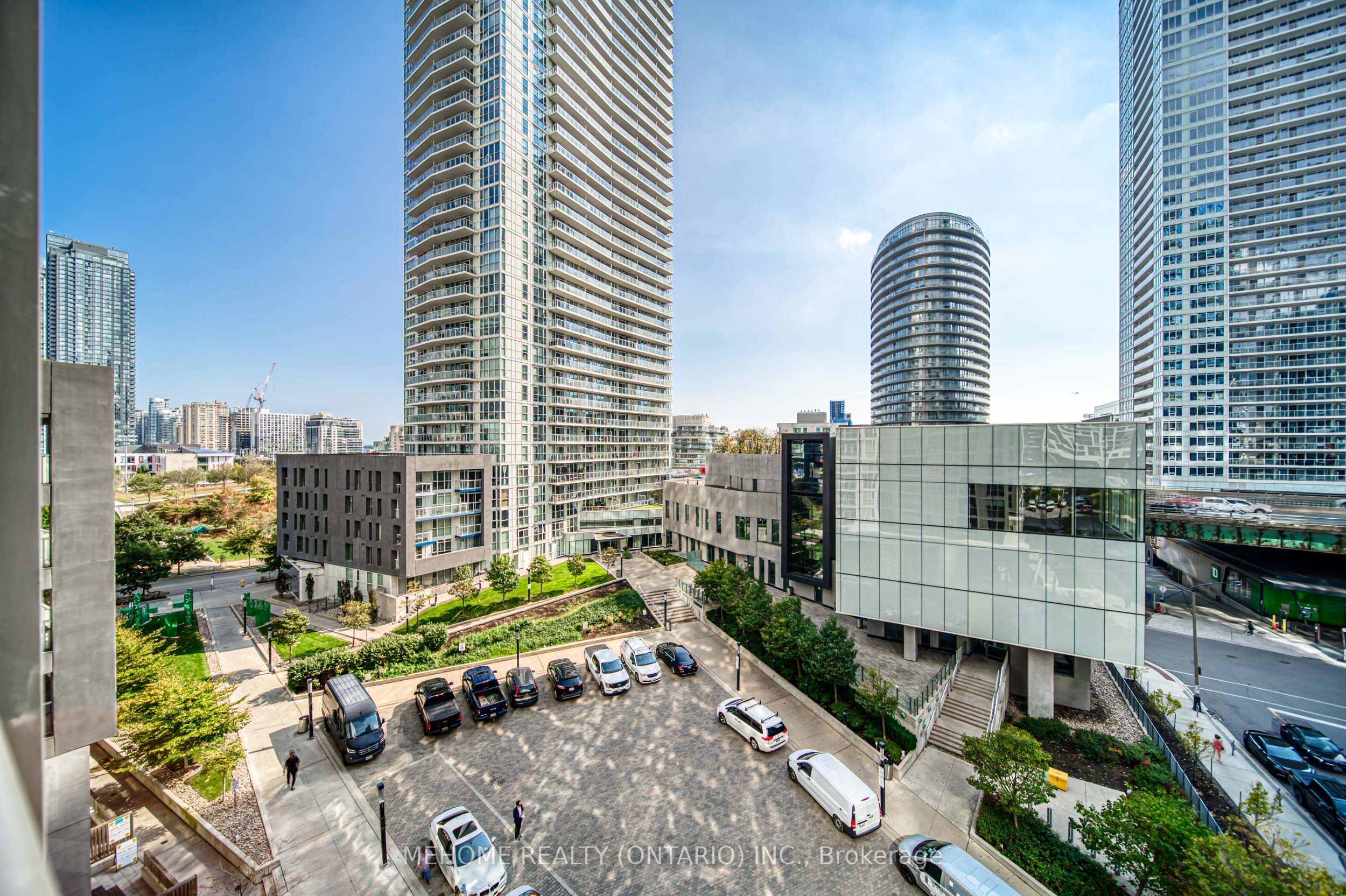 85 Queens Wharf Road, #706