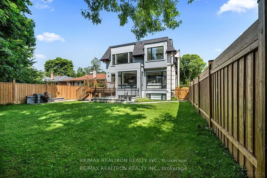 225 Northwood Drive