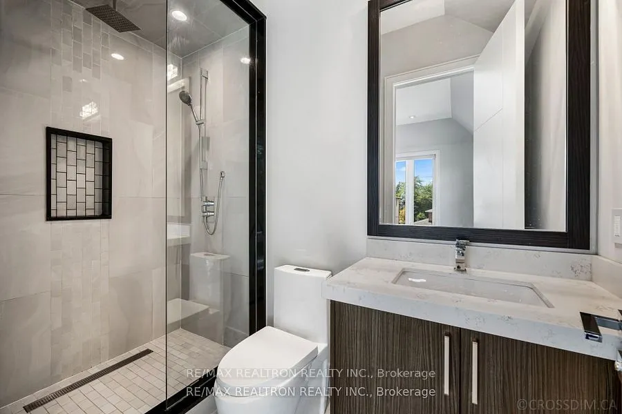 225 Northwood Drive
