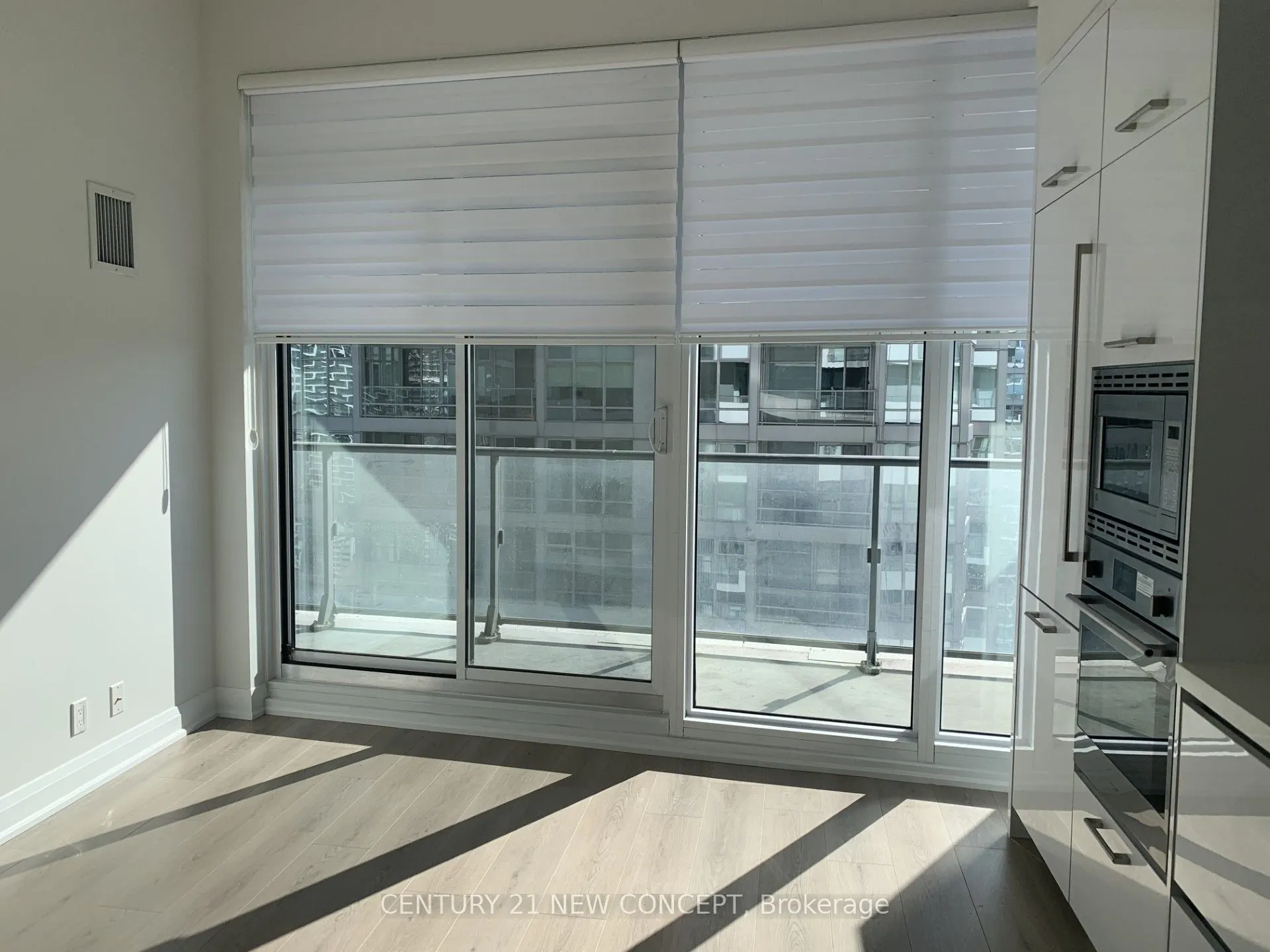 2221 Yonge Street, #3006