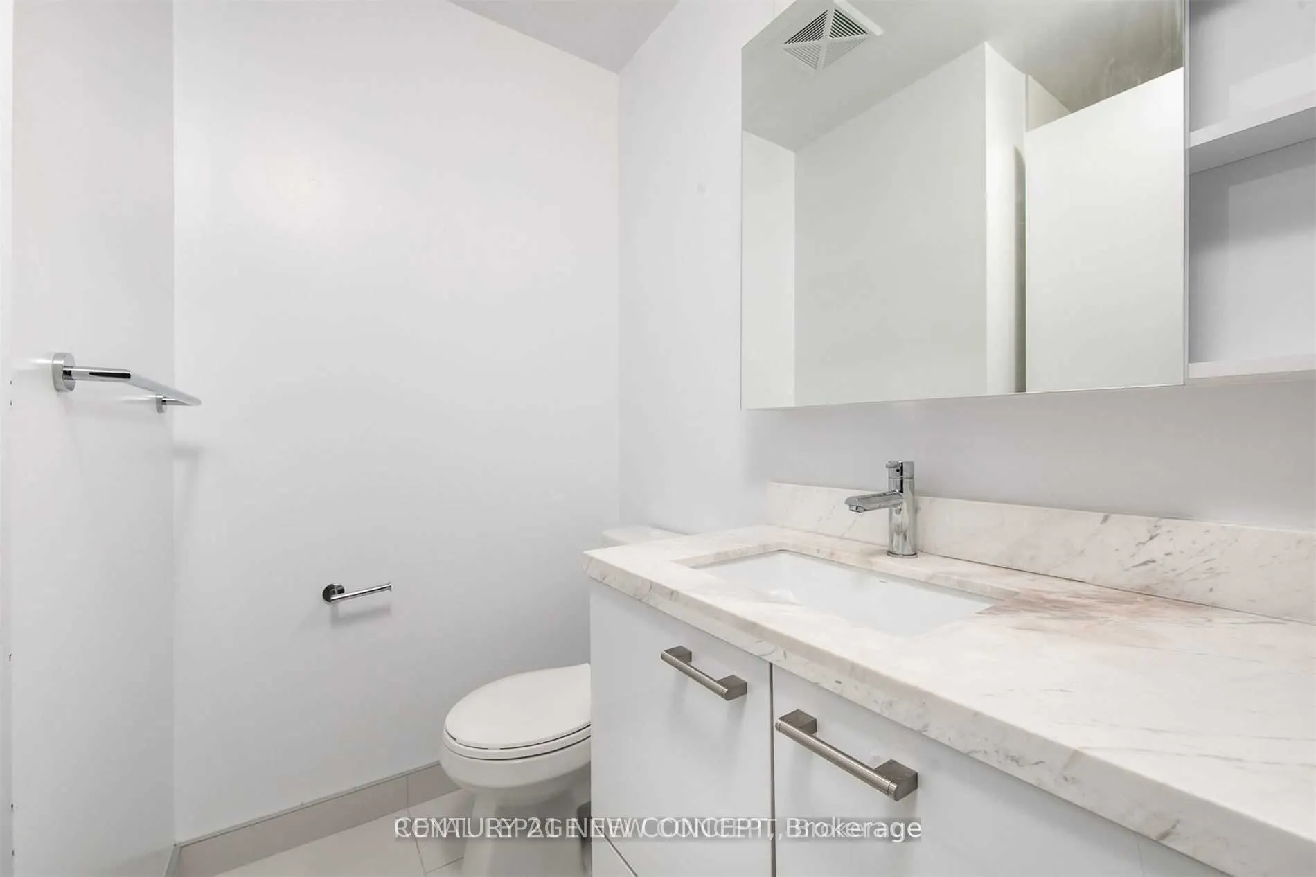 2221 Yonge Street, #3006