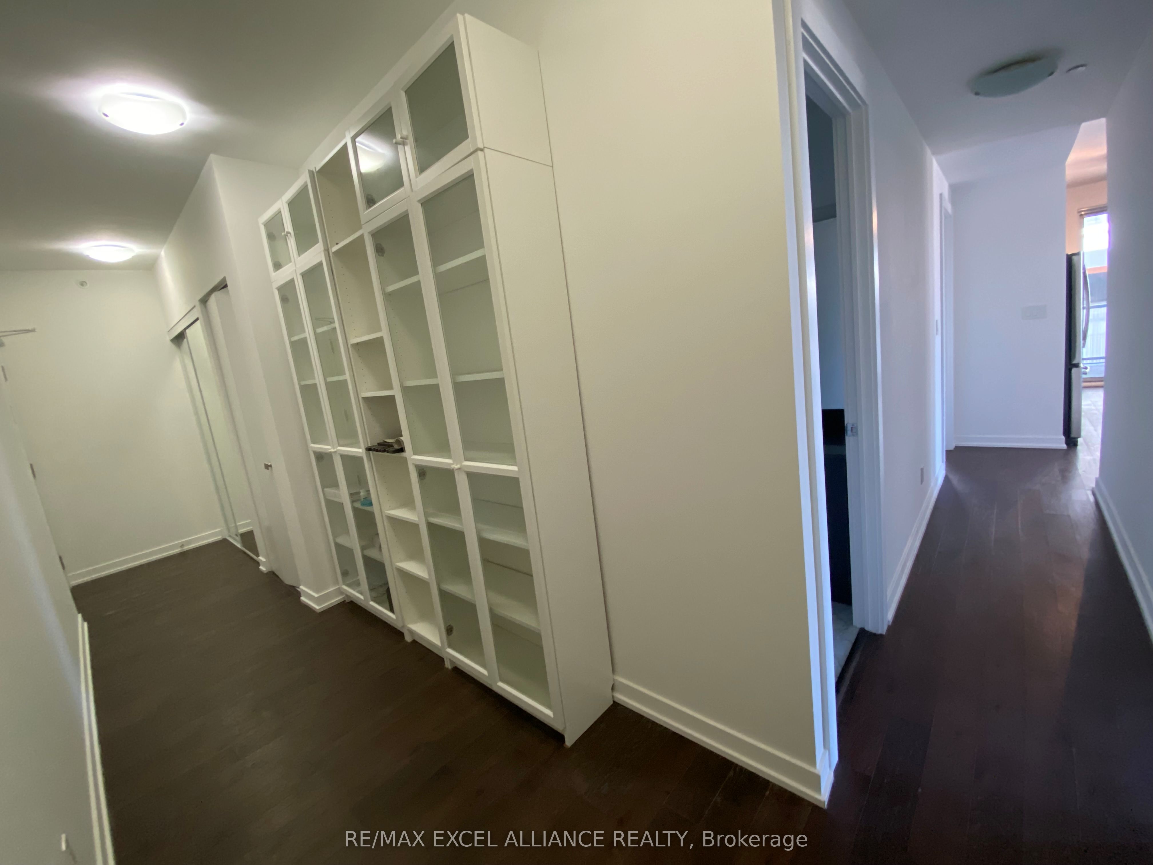 20 Bruyeres Mews #510