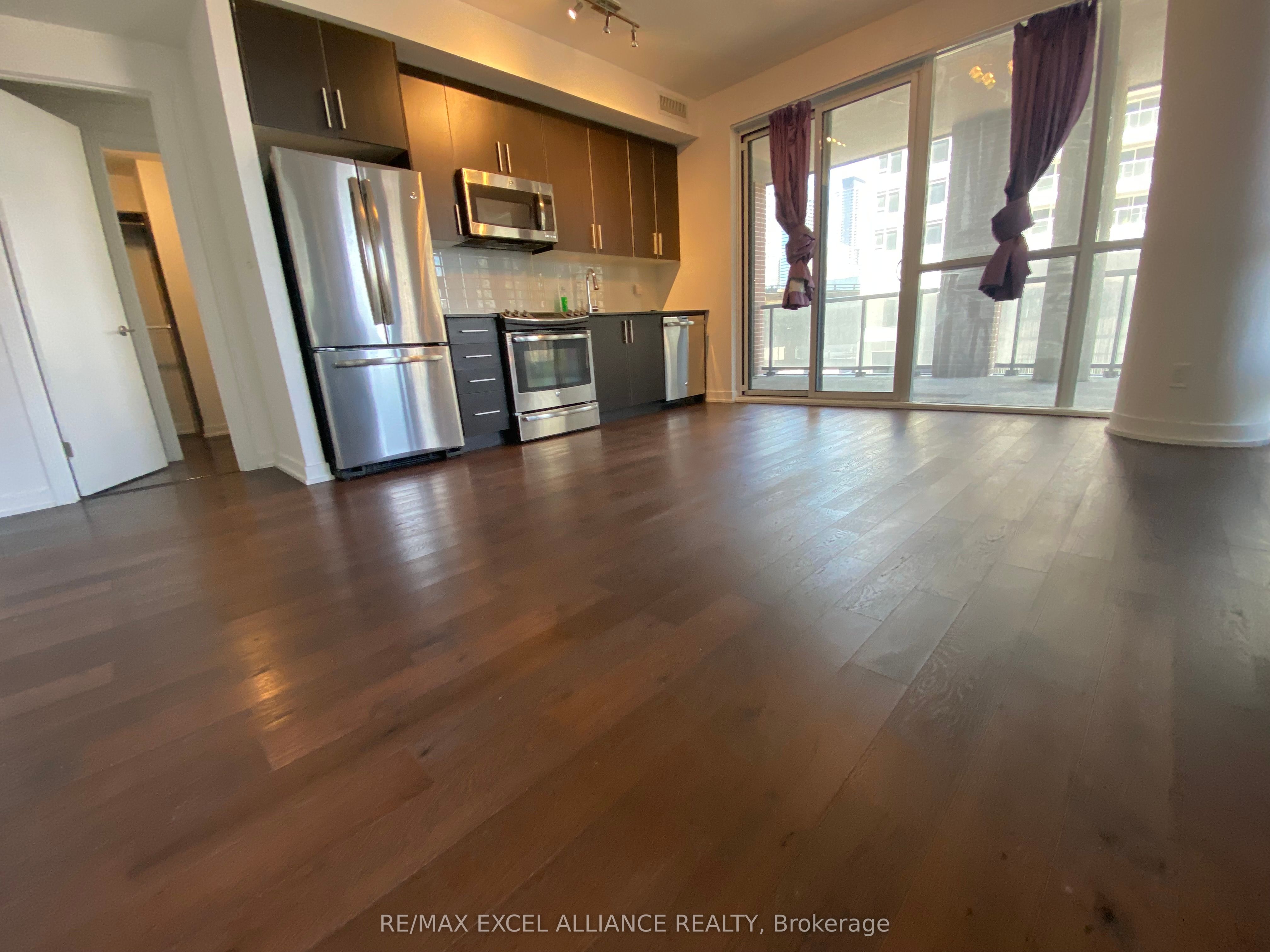 20 Bruyeres Mews #510