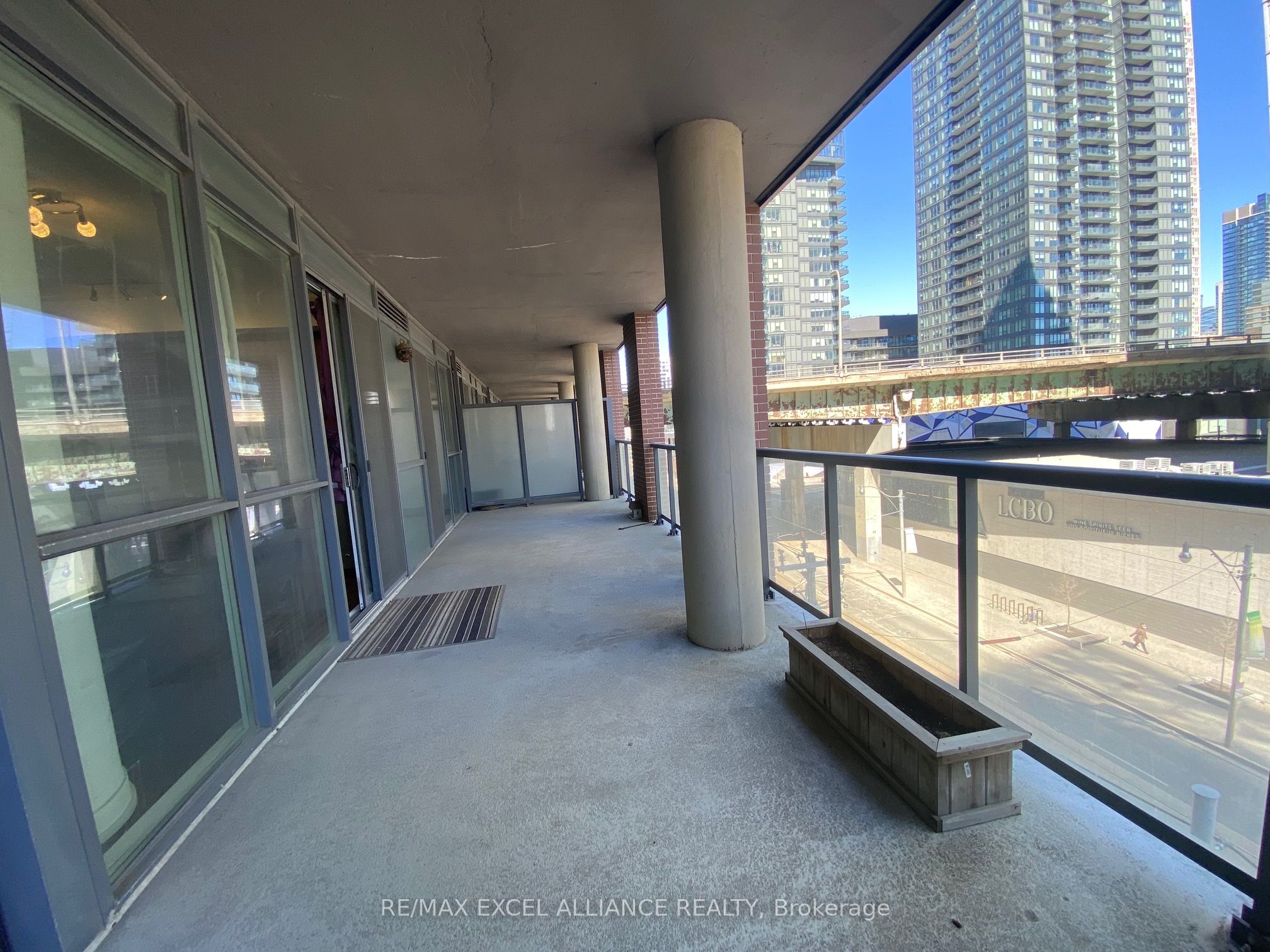 20 Bruyeres Mews #510
