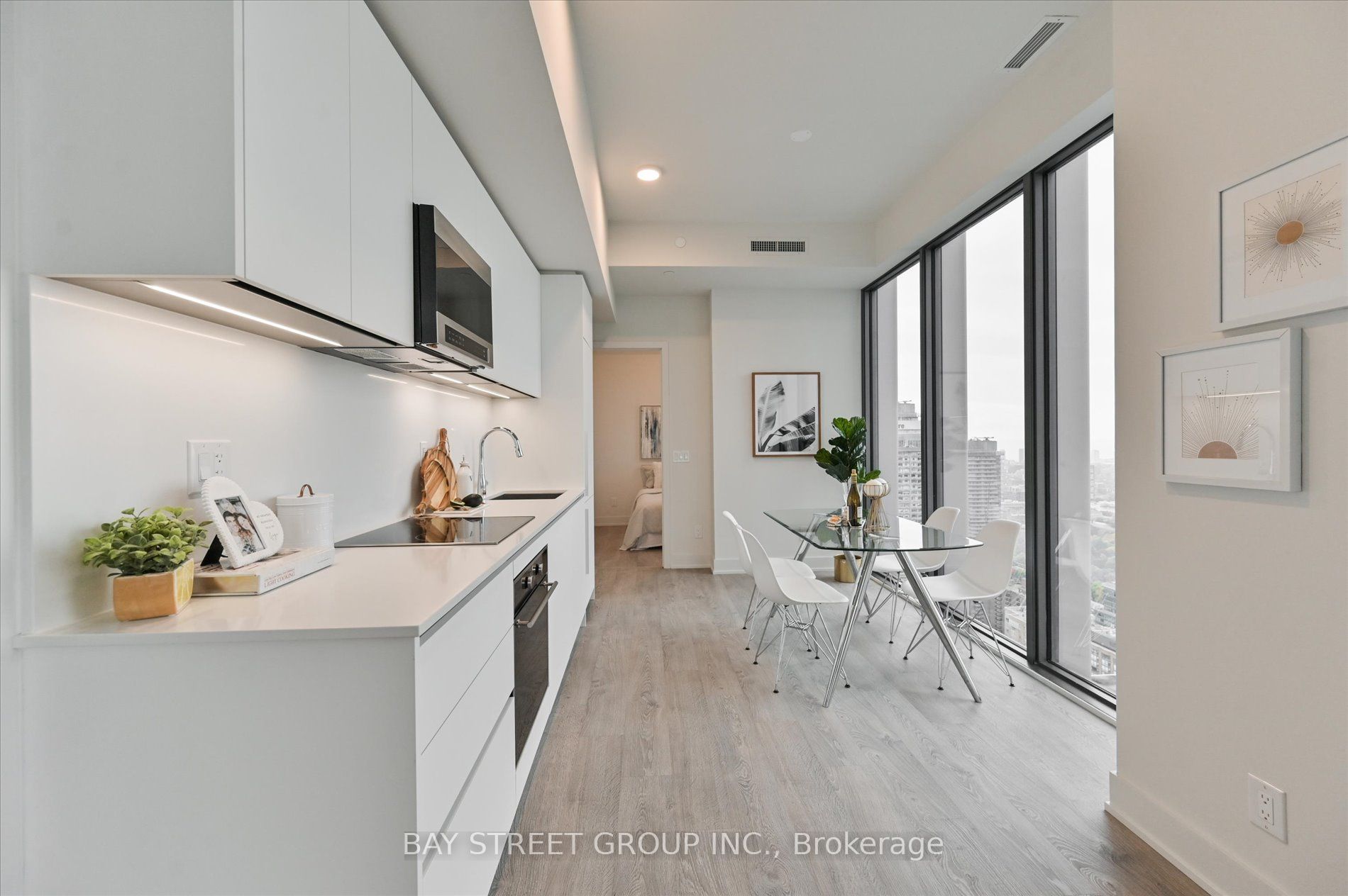 8 Cumberland Street, #4902