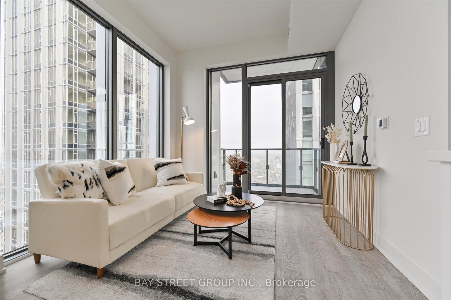 8 Cumberland Street, #4902