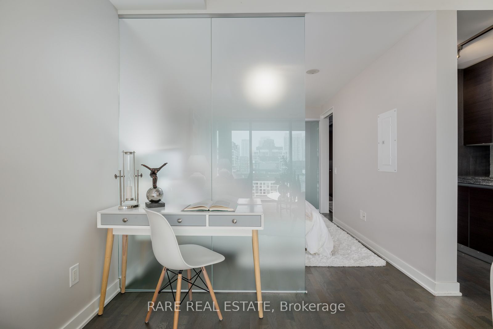 629 King Street W, #1307