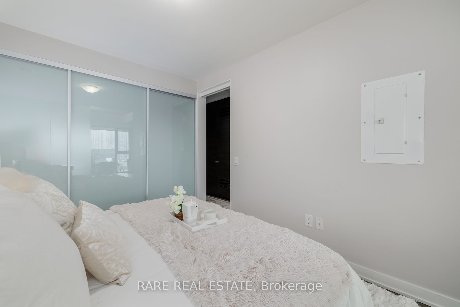629 King Street W, #1307