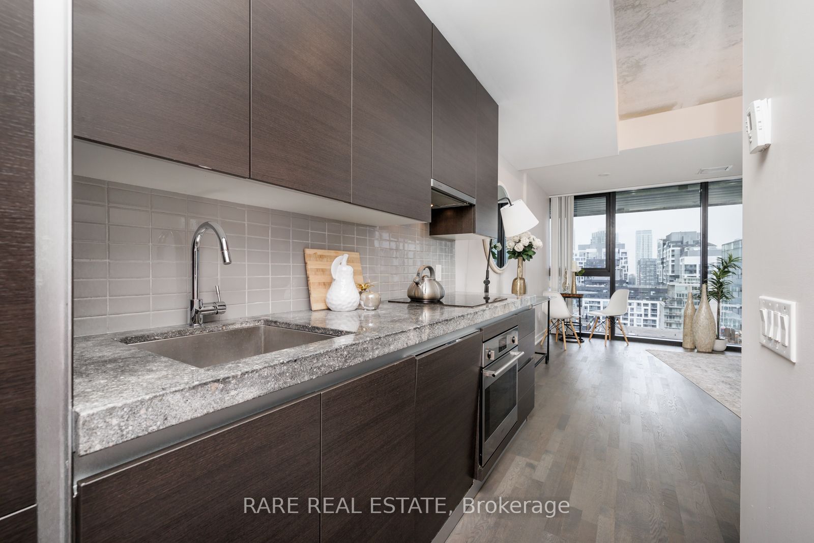 629 King Street W, #1307