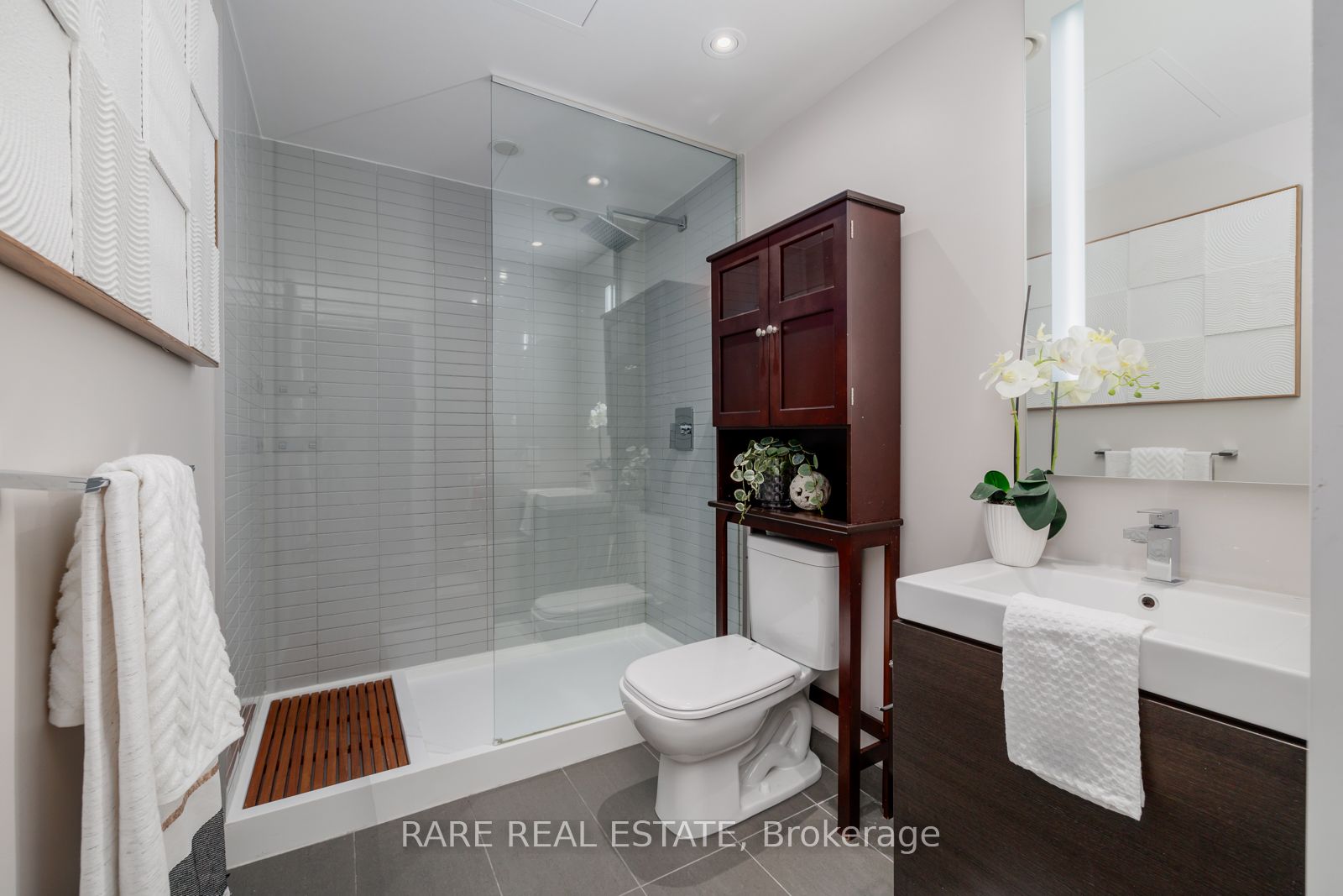 629 King Street W, #1307