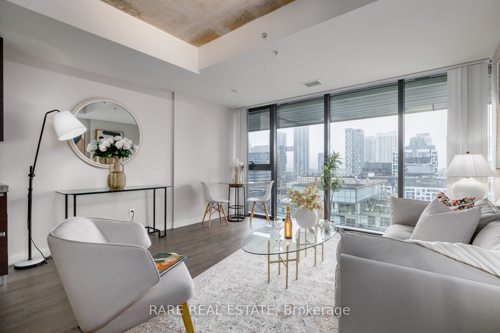 629 King Street W, #1307