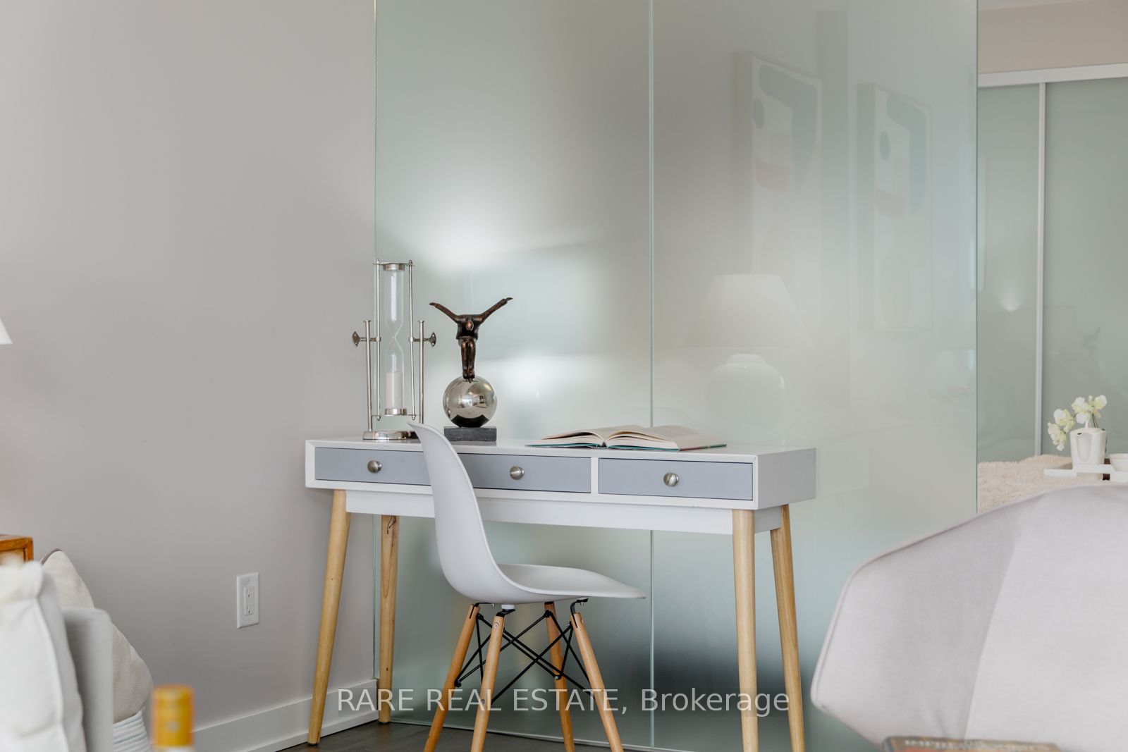 629 King Street W, #1307