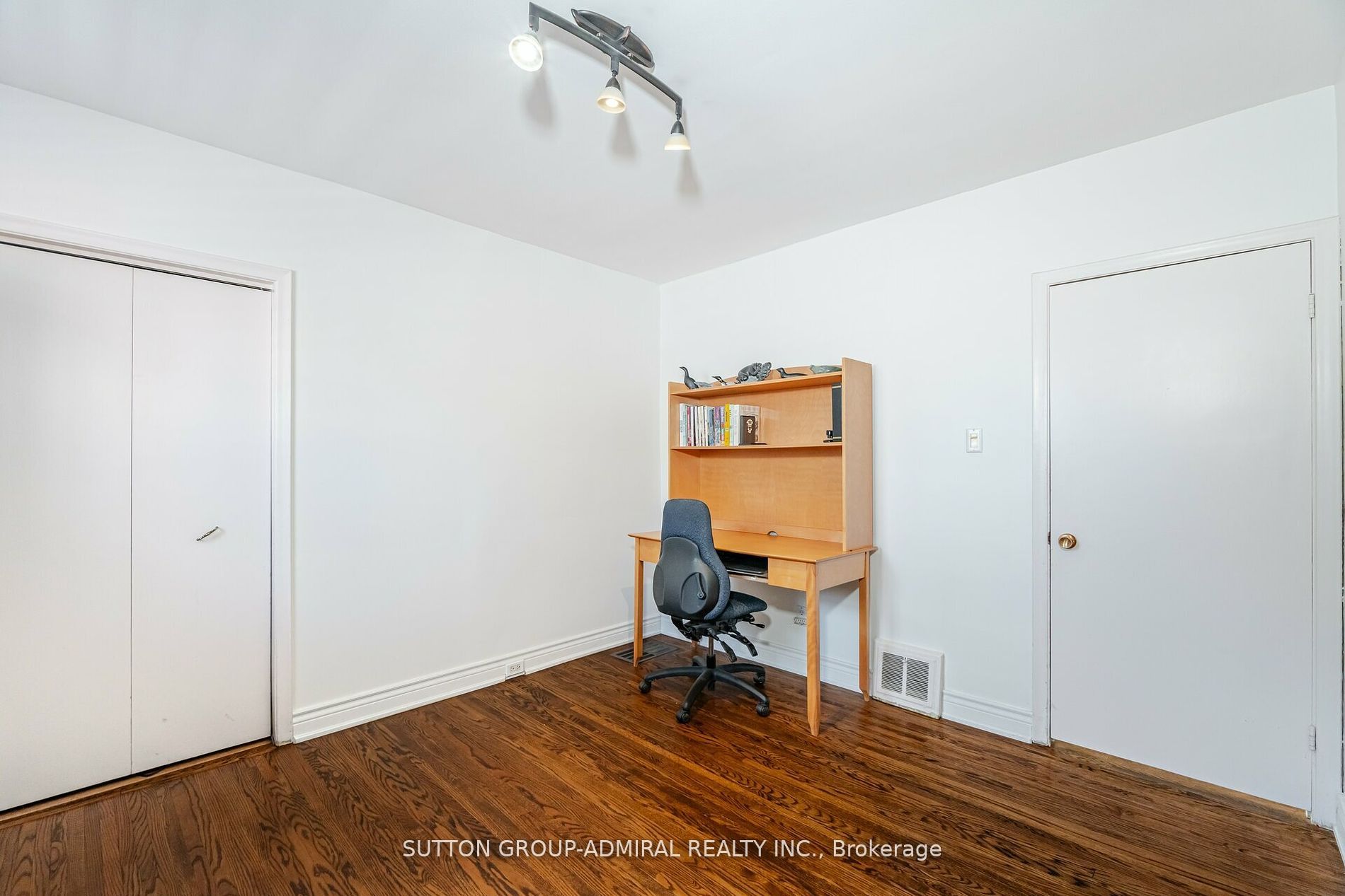 23 Vinci Crescent