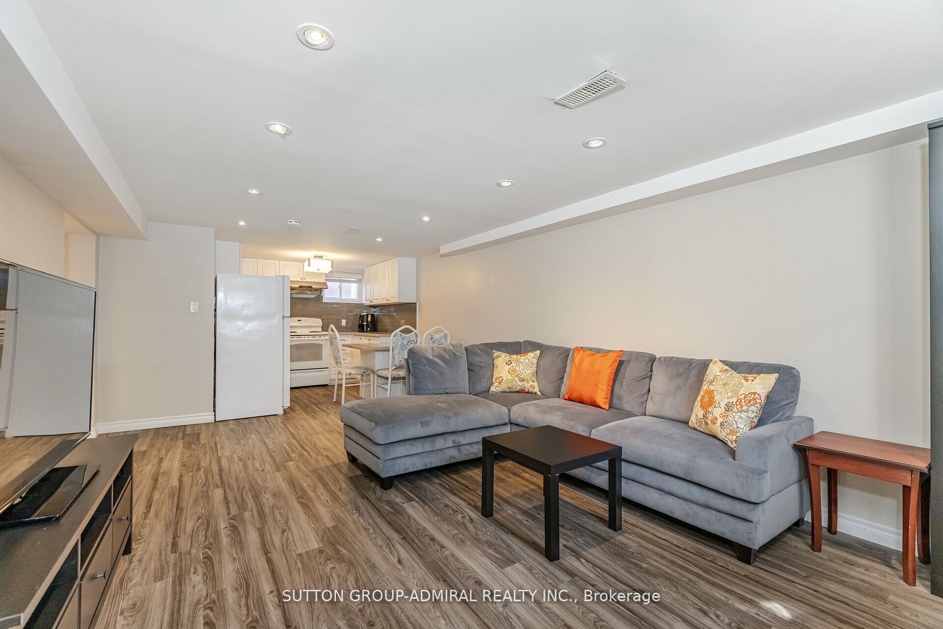 23 Vinci Crescent