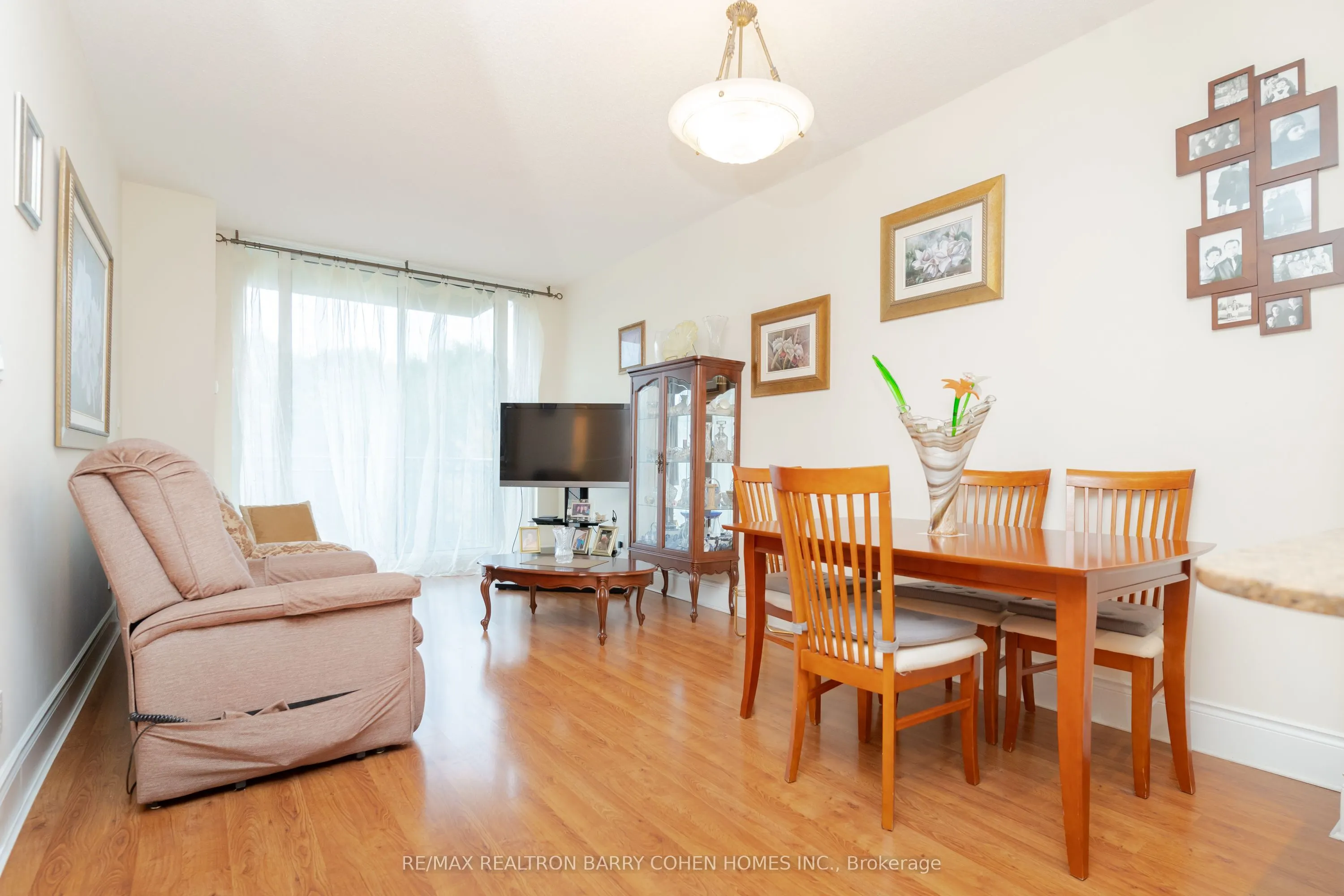 28 William Carson Crescent, #815