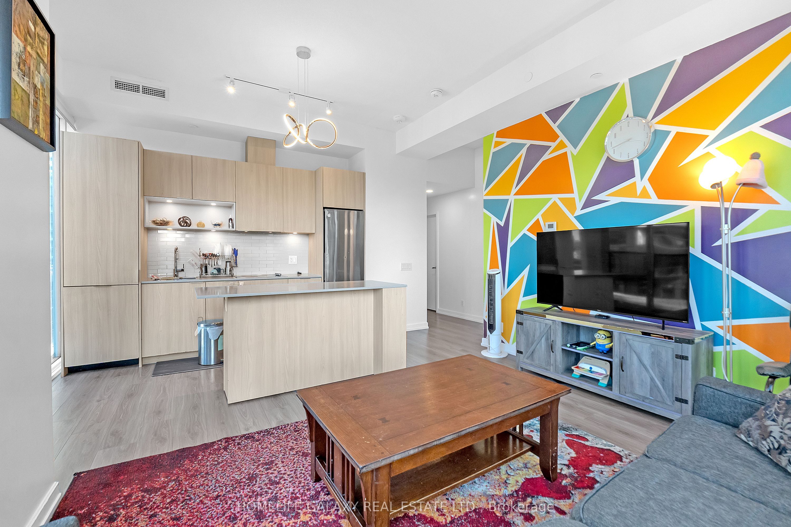20 Tubman Avenue #607