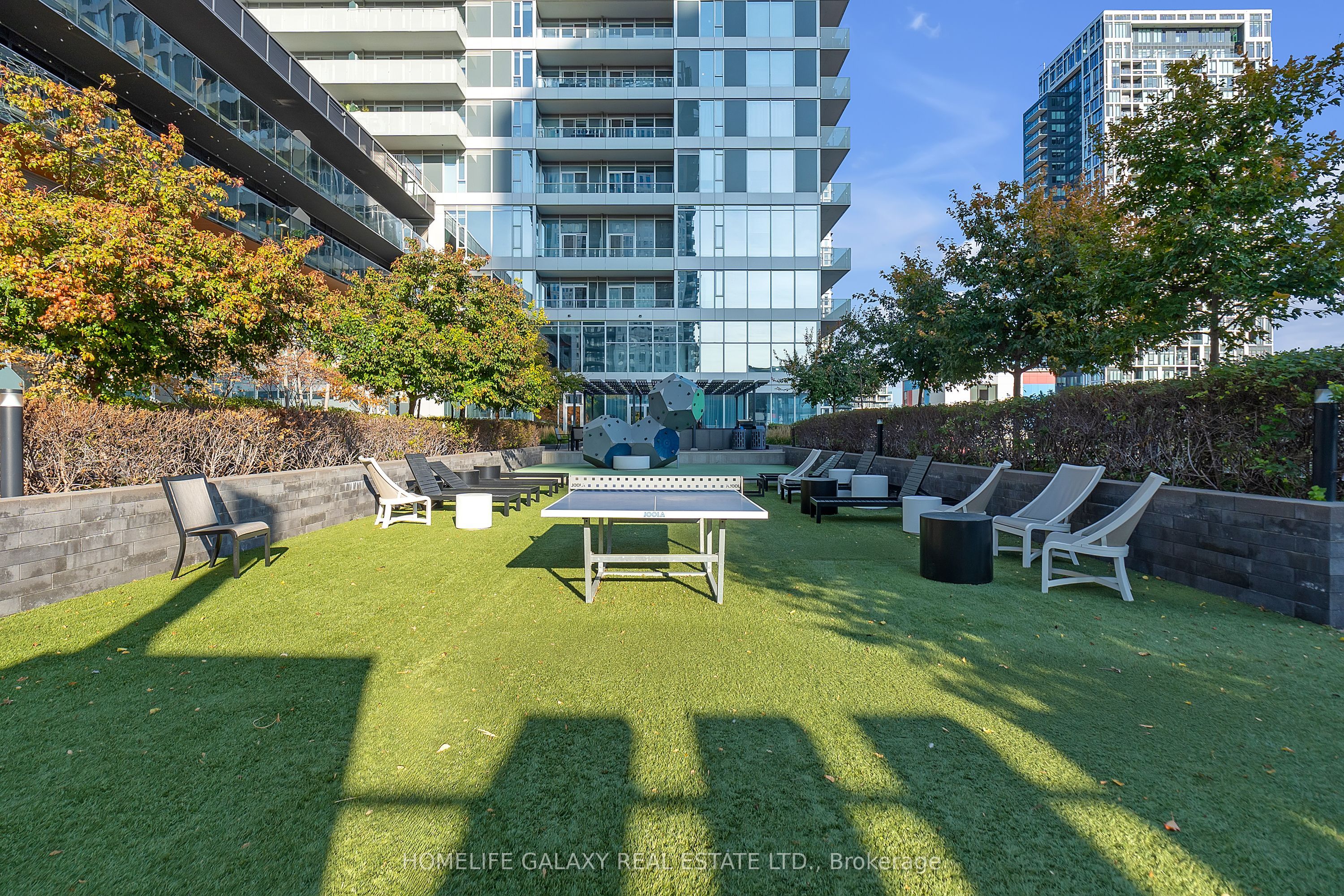 20 Tubman Avenue #607