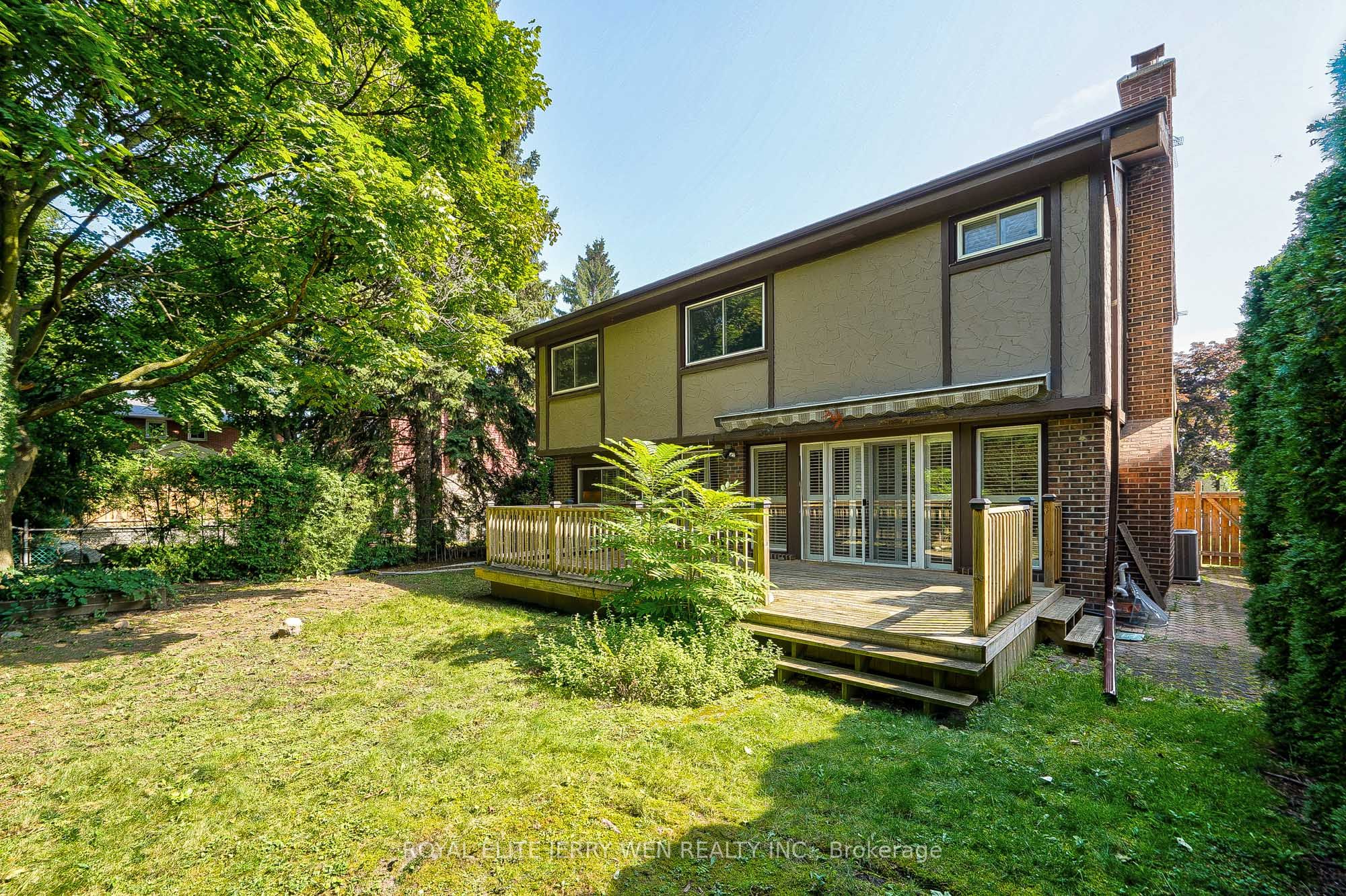 10 Mellowood Drive
