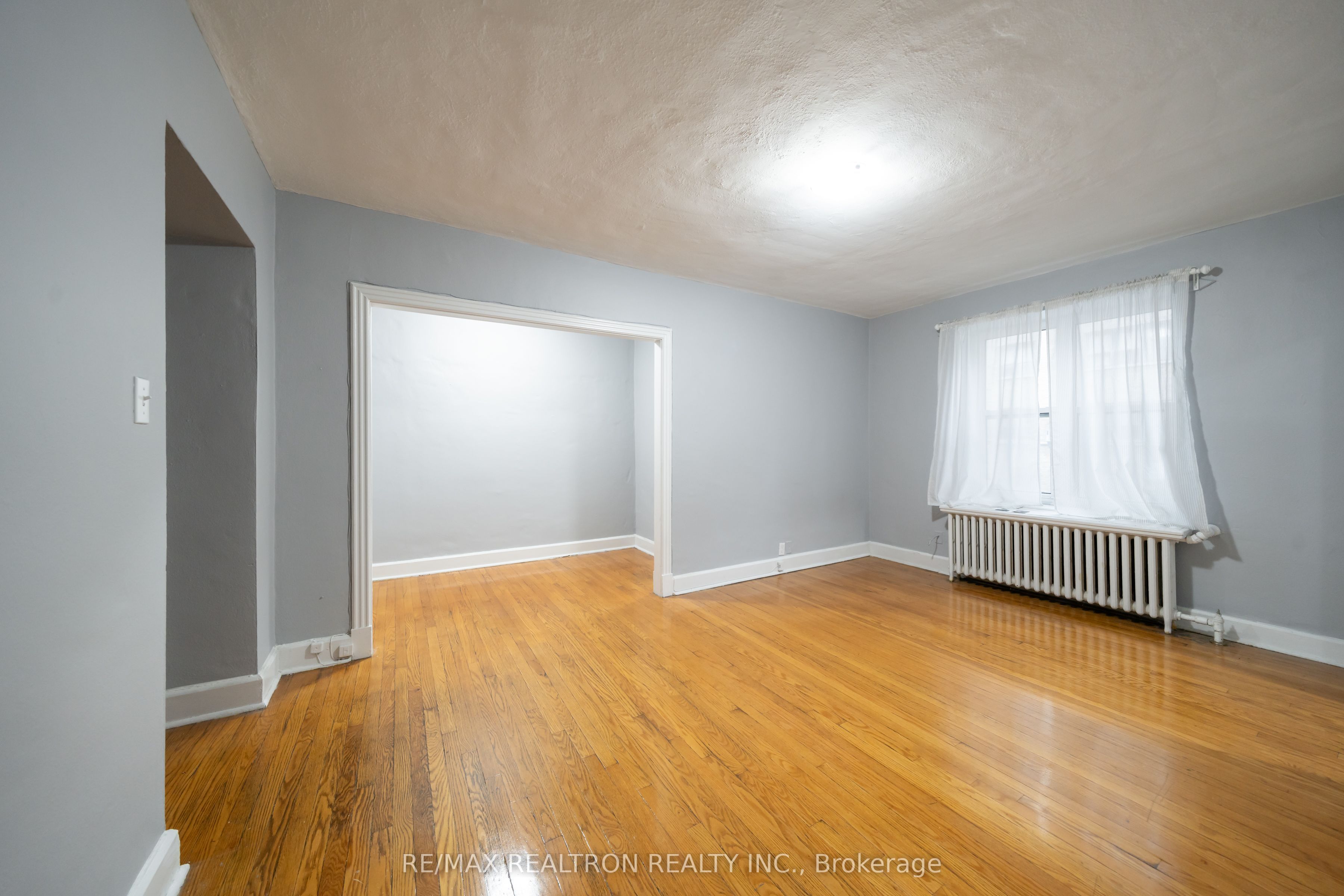 1 Mallory Gardens #4