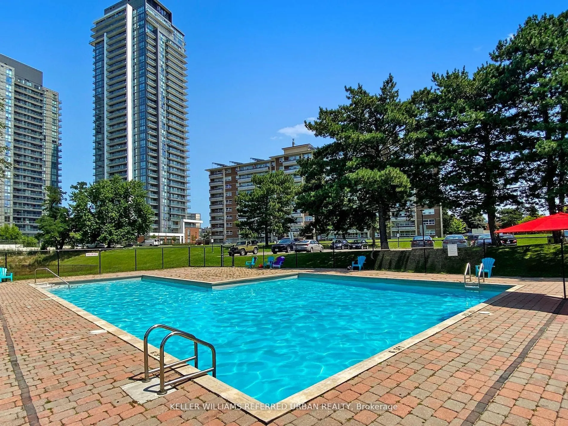 10 Parkway Forest Drive #1111