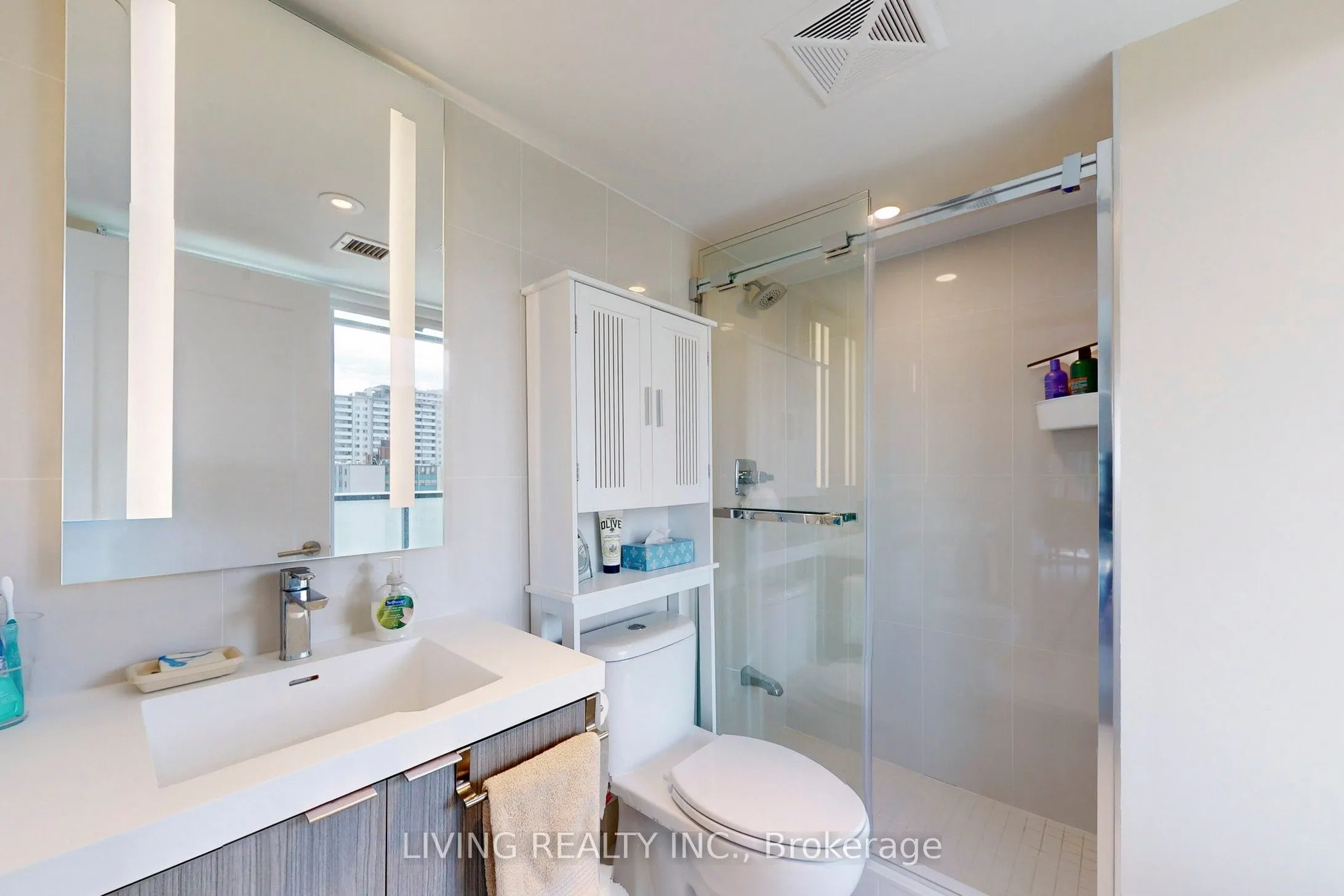 575 Bloor Street E, #1202