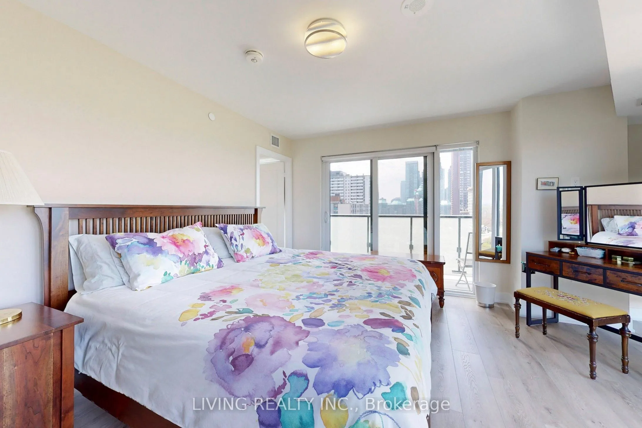 575 Bloor Street E, #1202