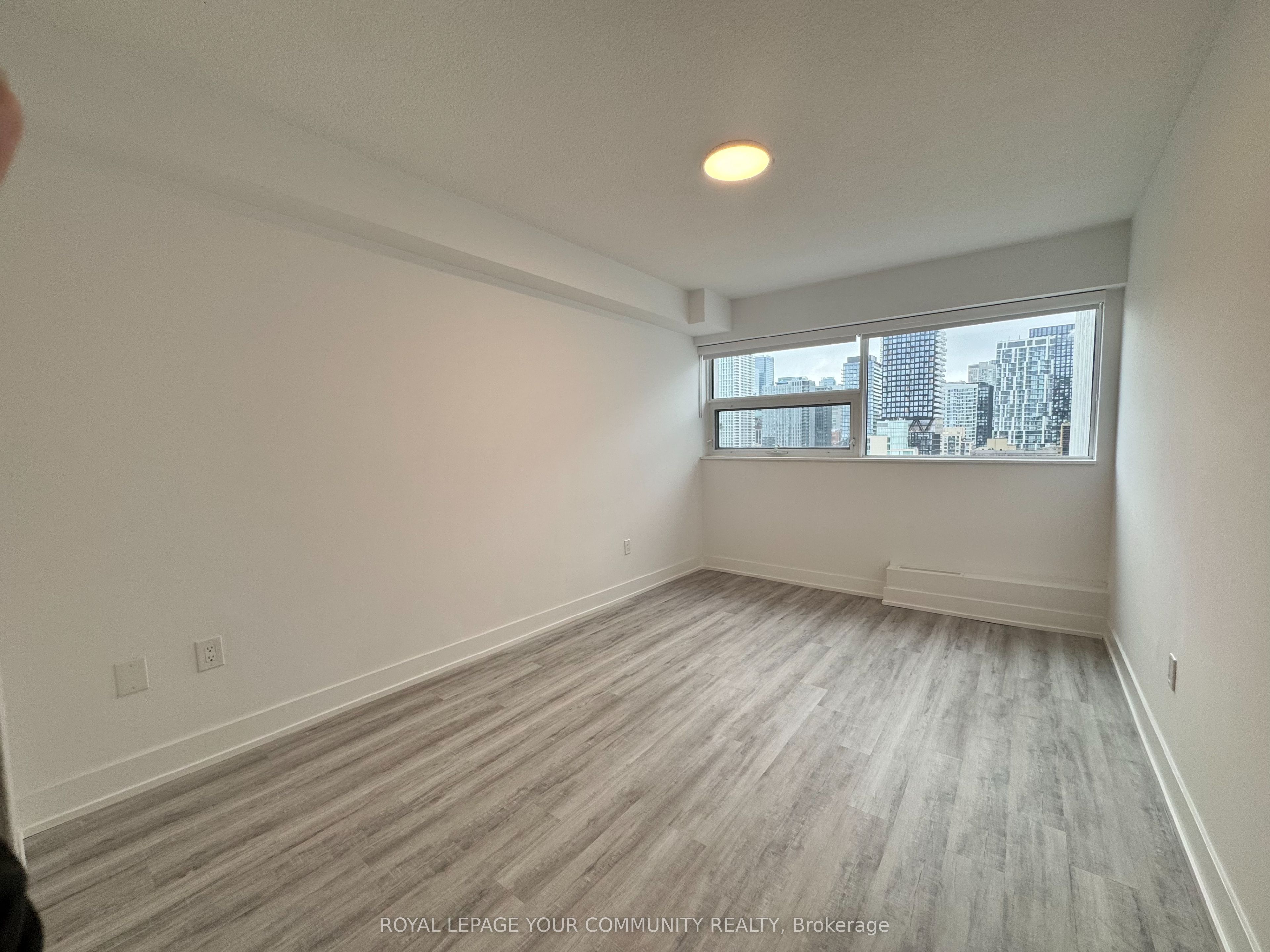 191 Sherbourne Street, #1707