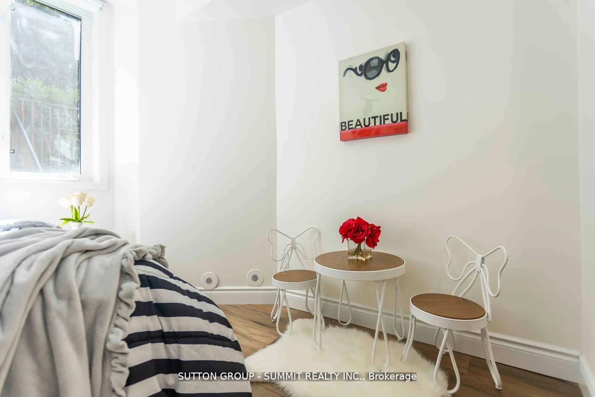 12 Douro Street #421